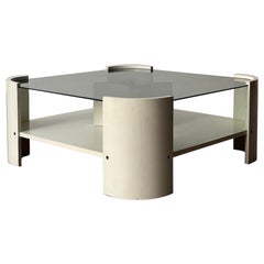 Mesa de centro italiana de mediados de siglo con madera lacada y cristal ahumado, años 70 Italia