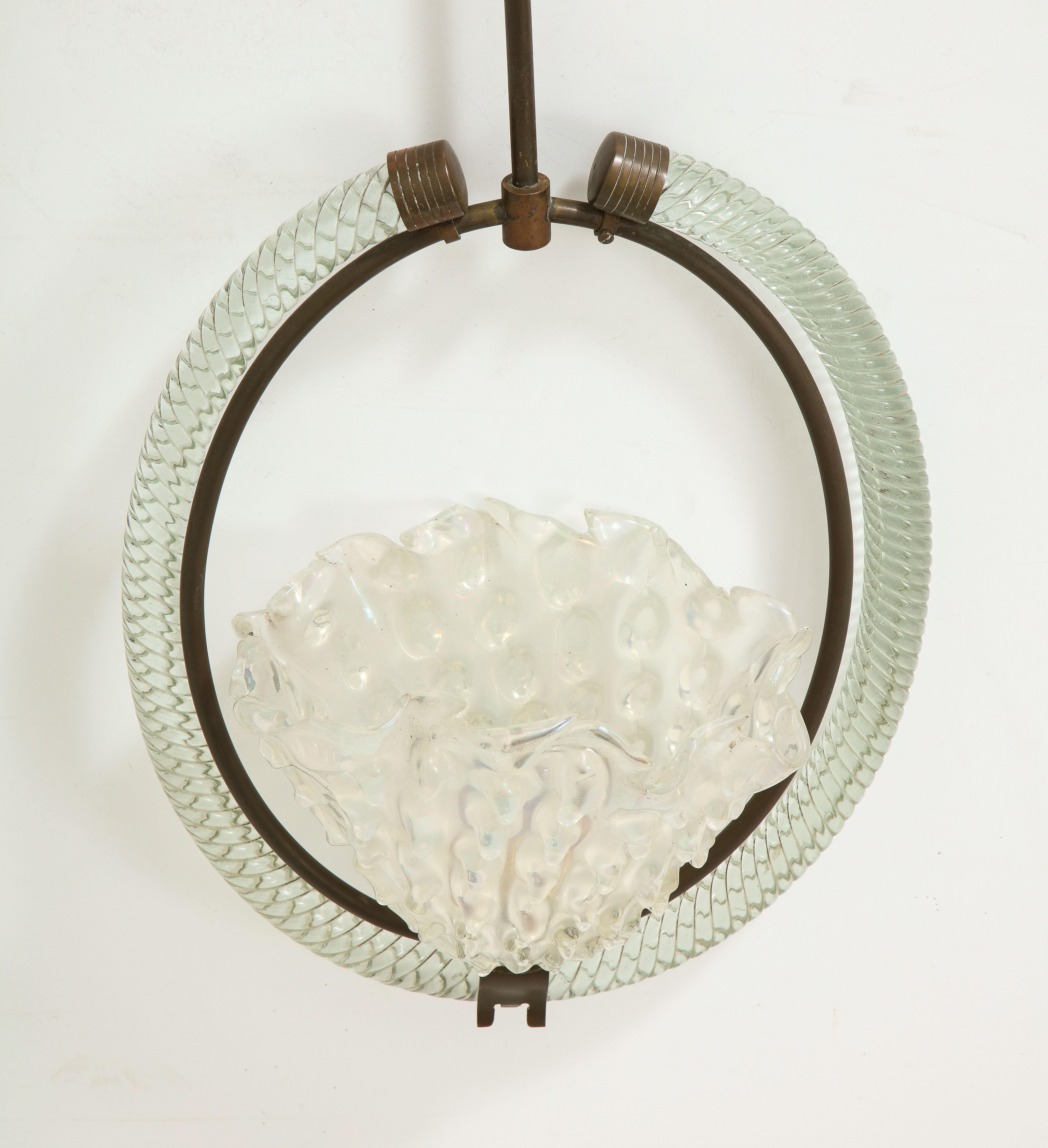 Midcentury Italian Crystal and Brass Pendant Light by Barovier & Toso, 1940s In Good Condition In Chicago, IL