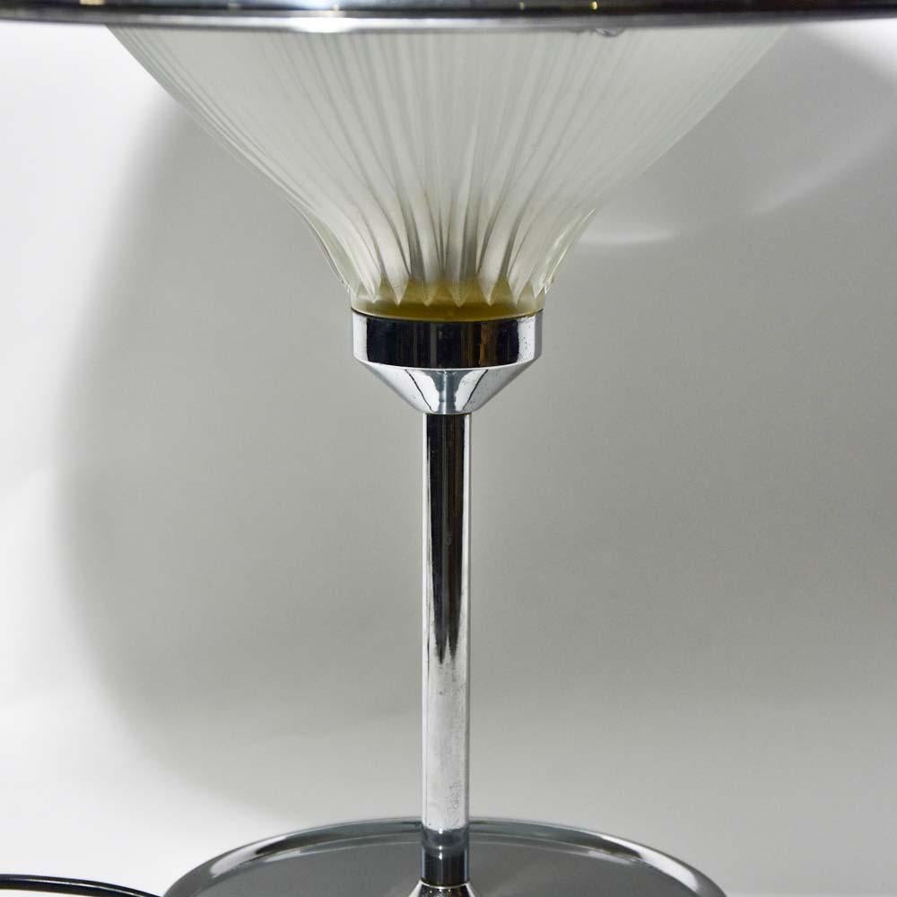 Midcentury Italian Design Desk Table Lamp by BBPR Studio Chrome and Clear Glass In Good Condition For Sale In London, GB