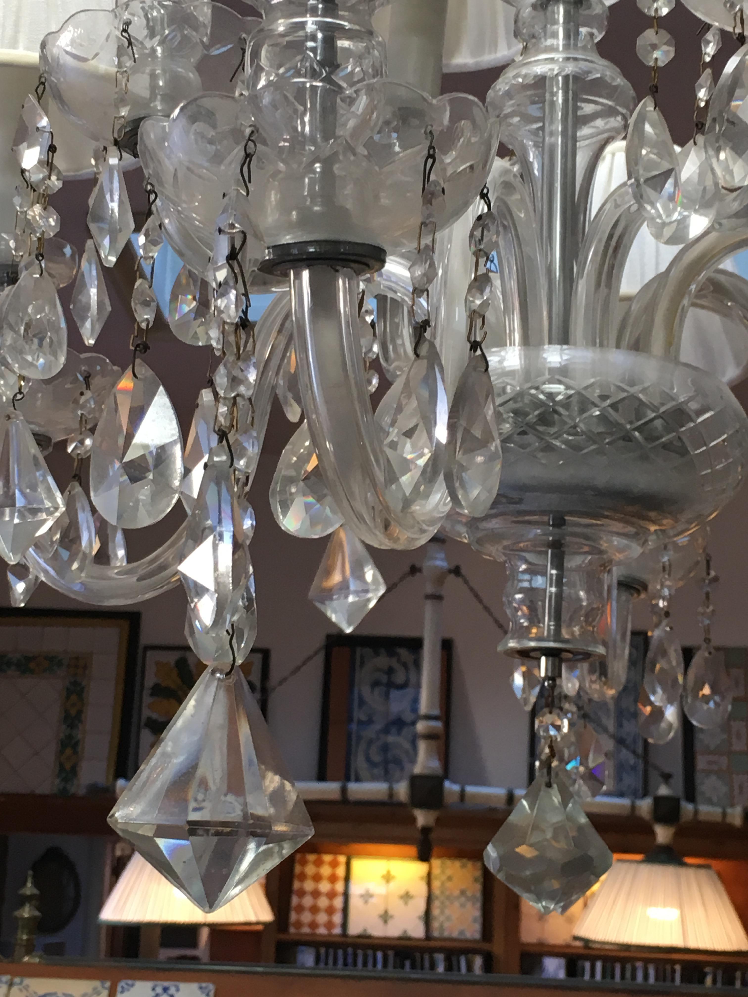 Midcentury Italian Eight Bulbs Crystal Chandelier from 1960s For Sale 10