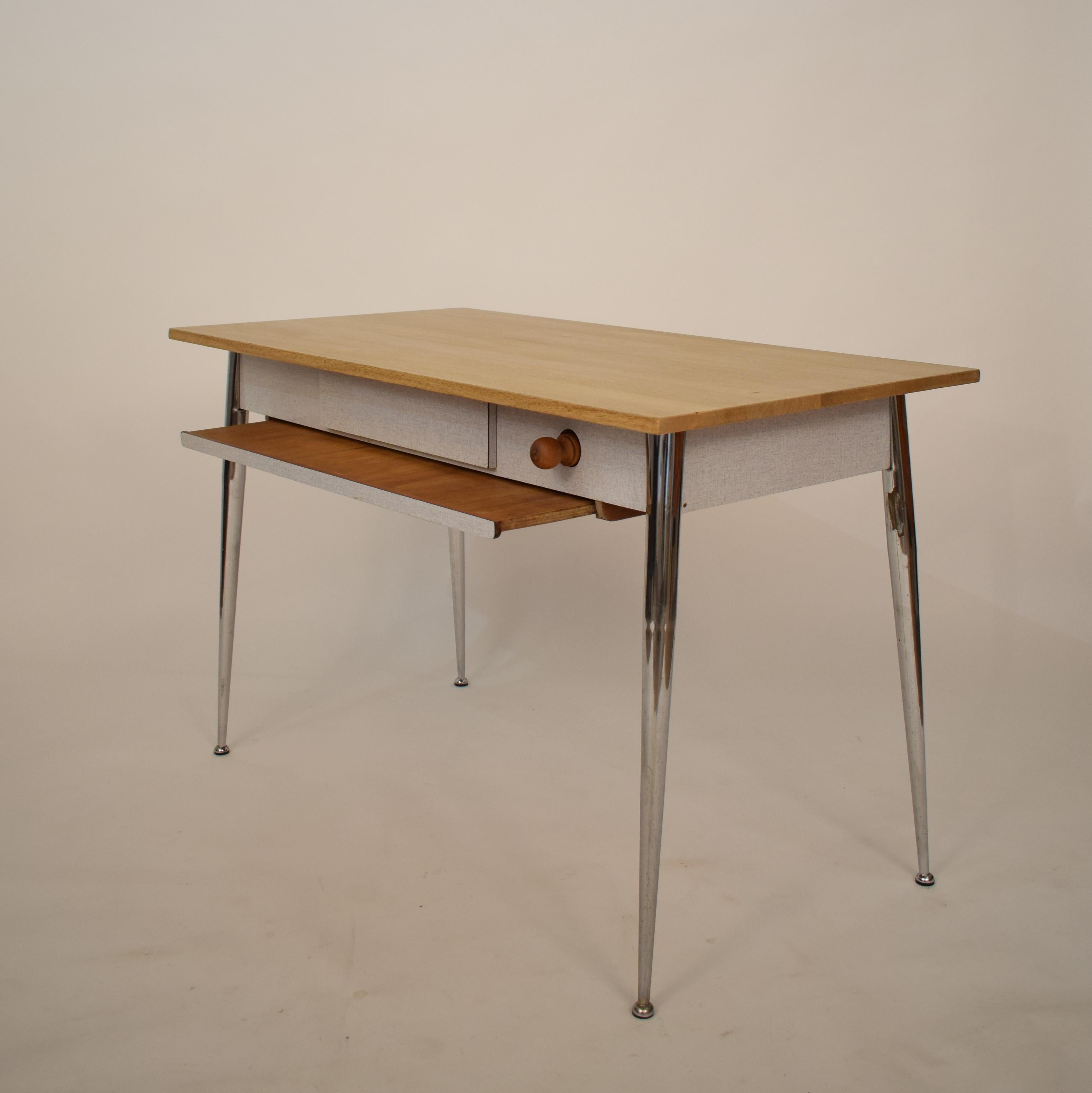 Mid-Century Modern Midcentury Italian Formica Kitchen Pasta Table with Tapered Chrome Legs, 1950 For Sale