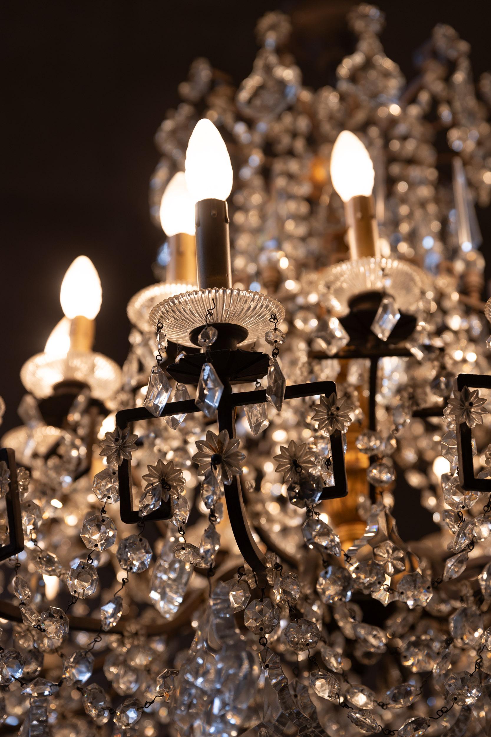 Midcentury italian glass drops chandelier For Sale 7