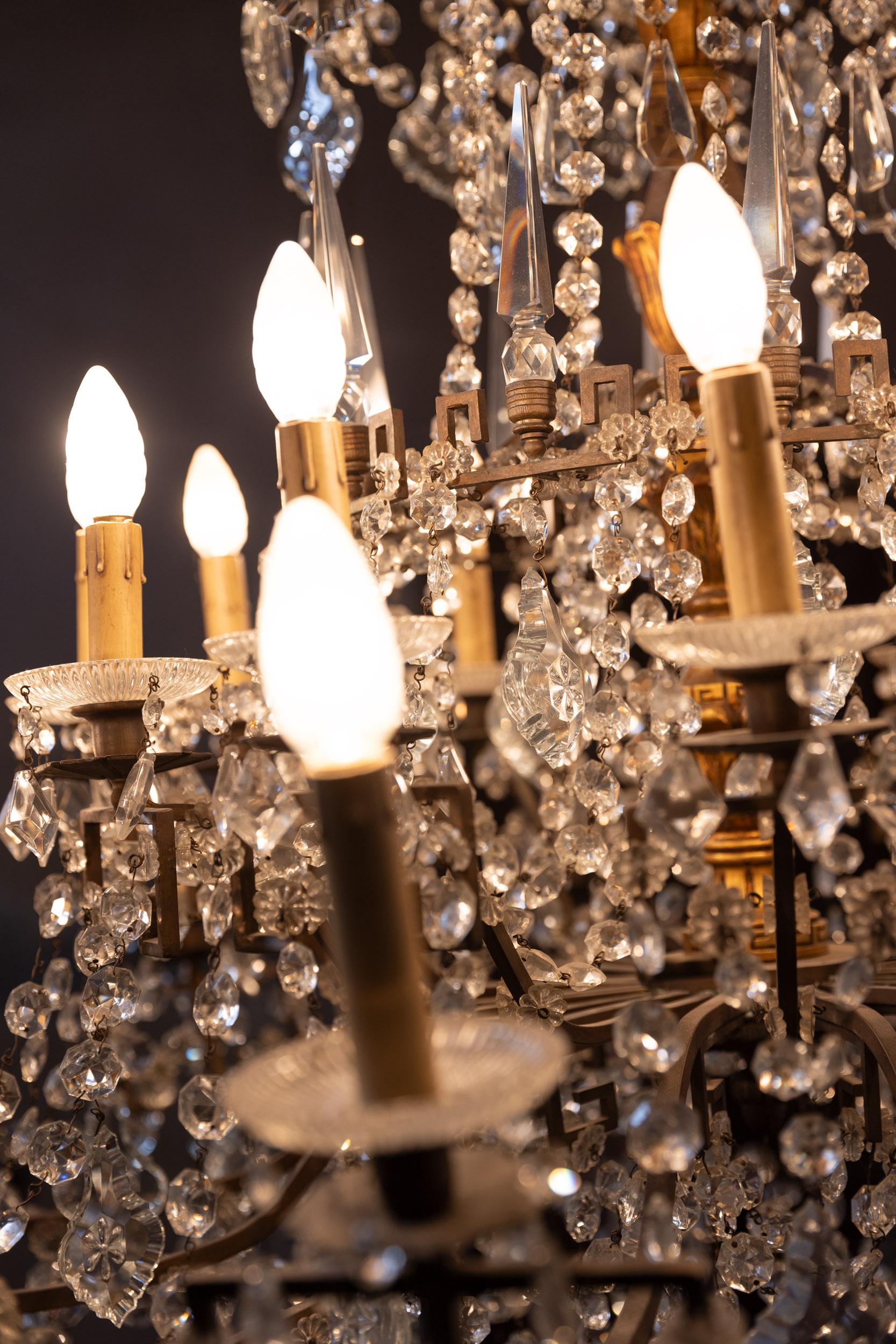 Midcentury italian glass drops chandelier For Sale 8