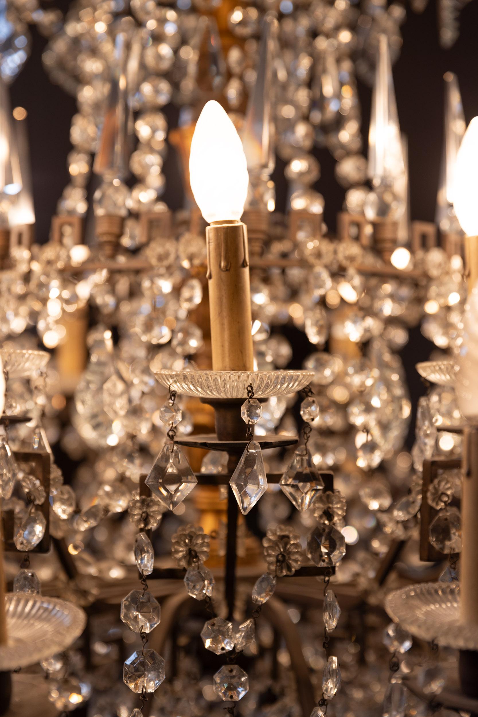 Midcentury italian glass drops chandelier For Sale 9