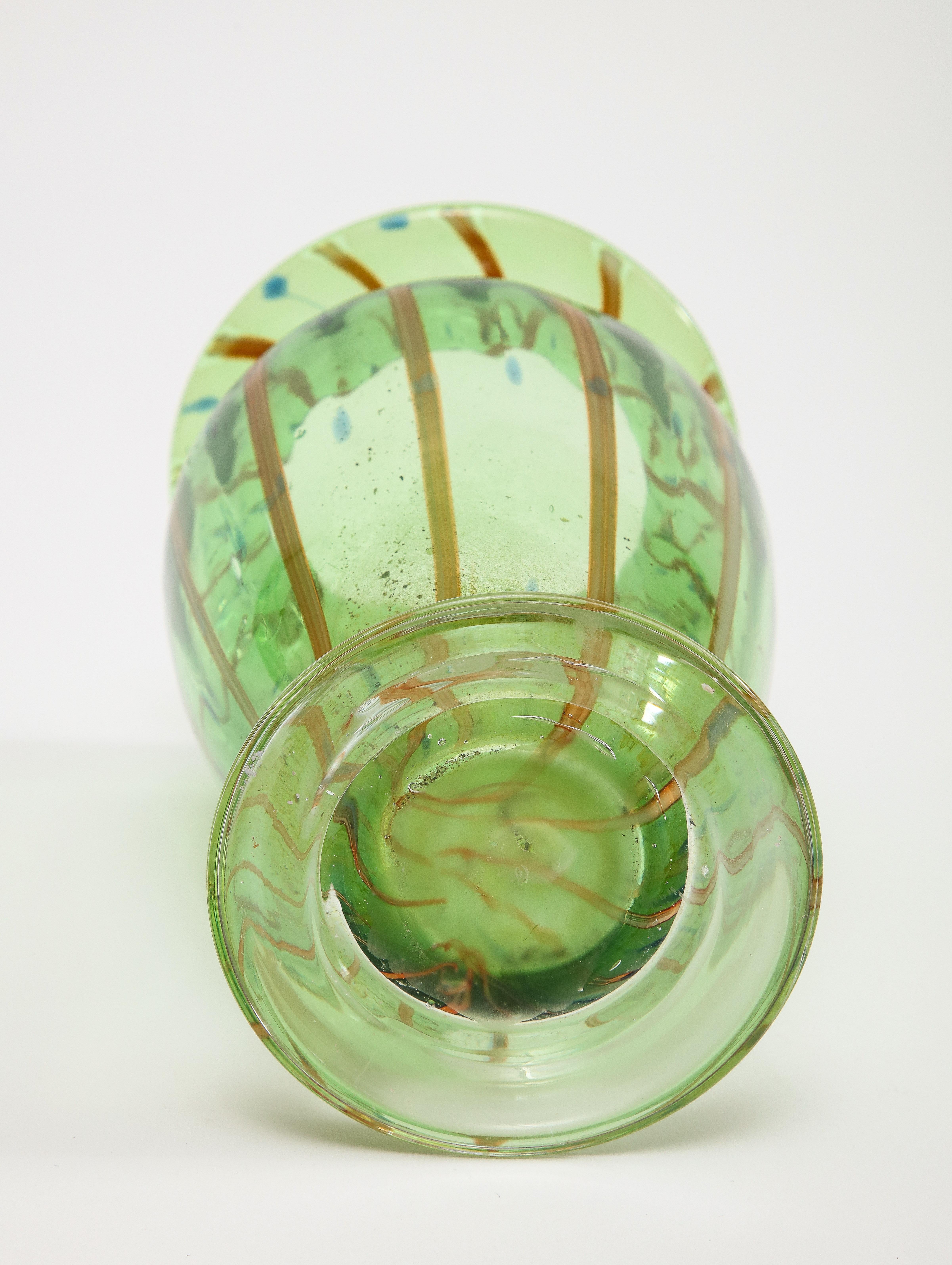 Midcentury Italian Green Murano Blown Glass Vase For Sale 7