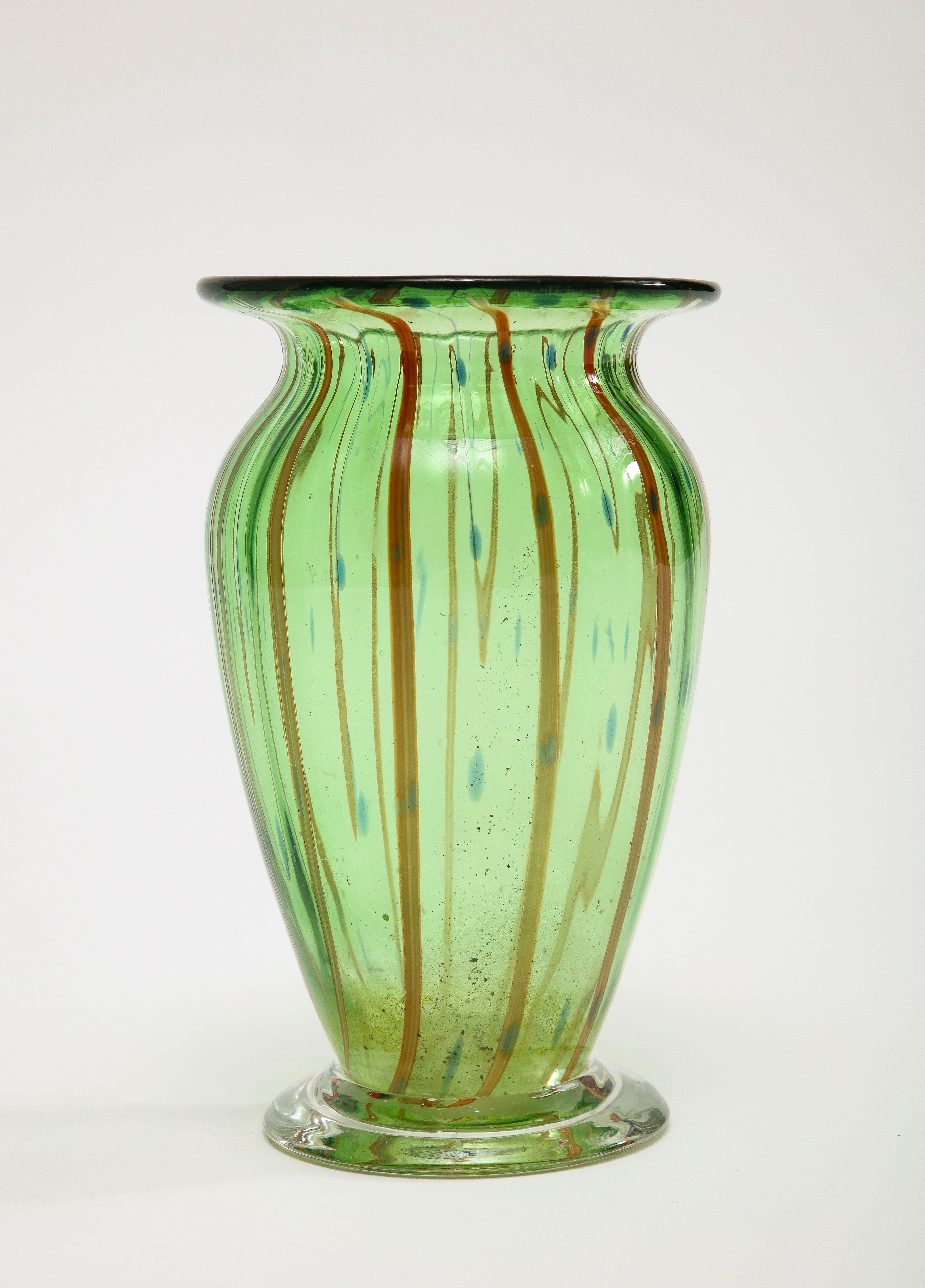 Late 20th Century Midcentury Italian Green Murano Blown Glass Vase For Sale