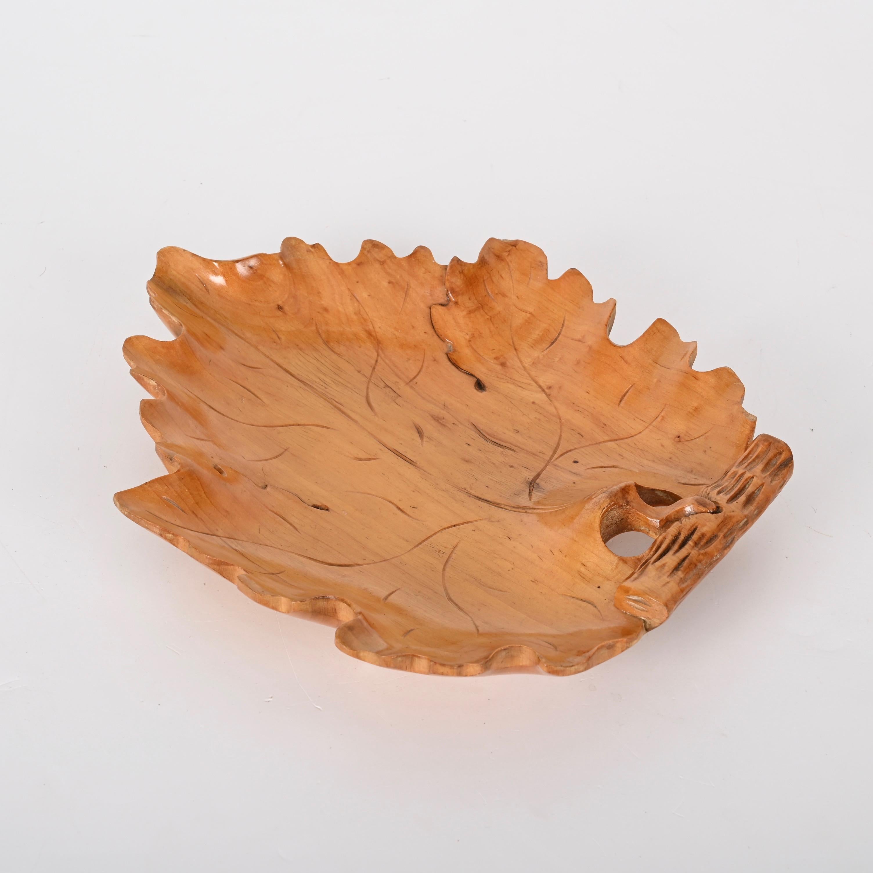 Midcentury Italian Handmade Birch Wood Maple Leaf Shaped Centerpiece, 1950s For Sale 5