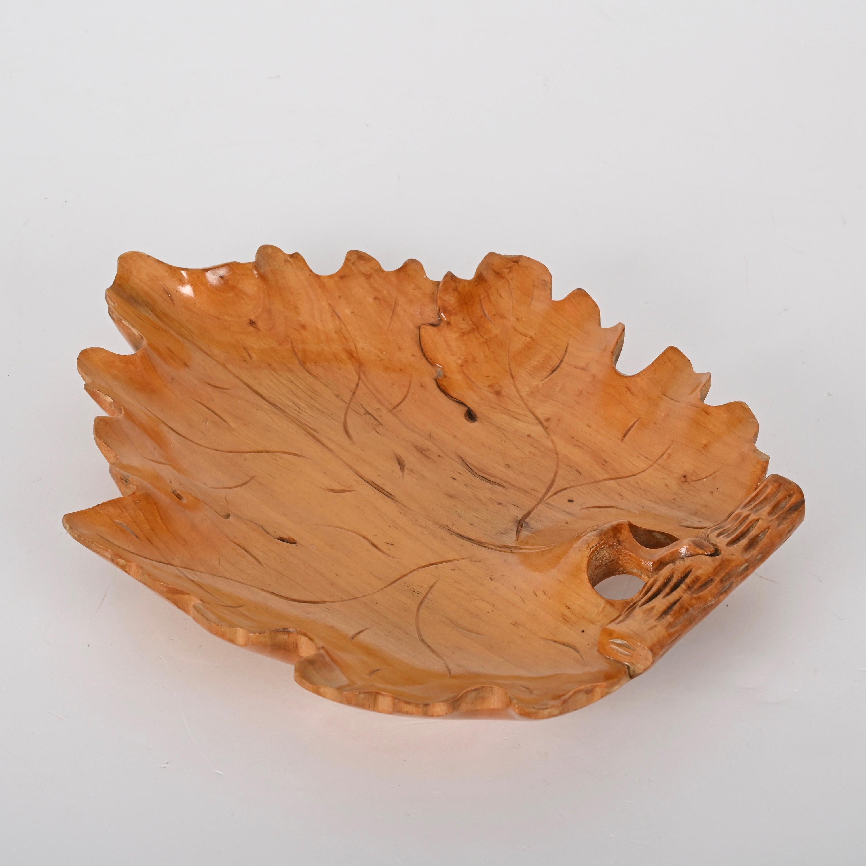 Midcentury Italian Handmade Birch Wood Maple Leaf Shaped Centerpiece, 1950s For Sale 3