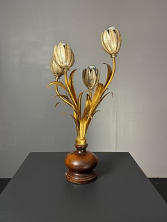 Midcentury Italian Hollywood Regency Gilt Metal Tulip Table Lamp on Turned Wood