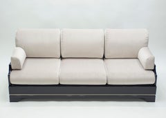 Divano da salotto in ottone laccato italiano del Medioevo di Romeo Rega, anni '70