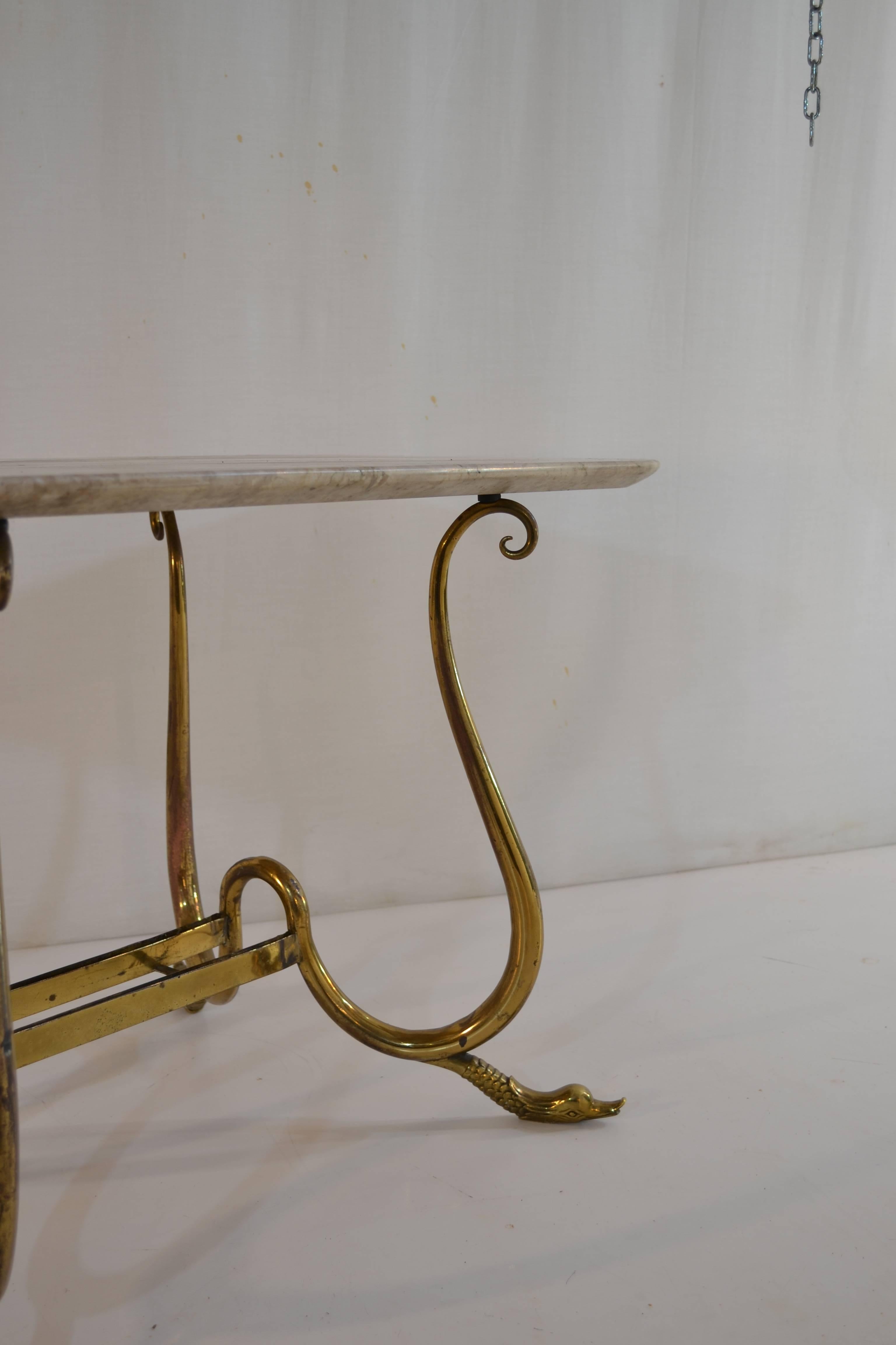 Midcentury Italian Marble Cocktail Table with Brass Legs In Excellent Condition For Sale In Albano Laziale, Rome/Lazio