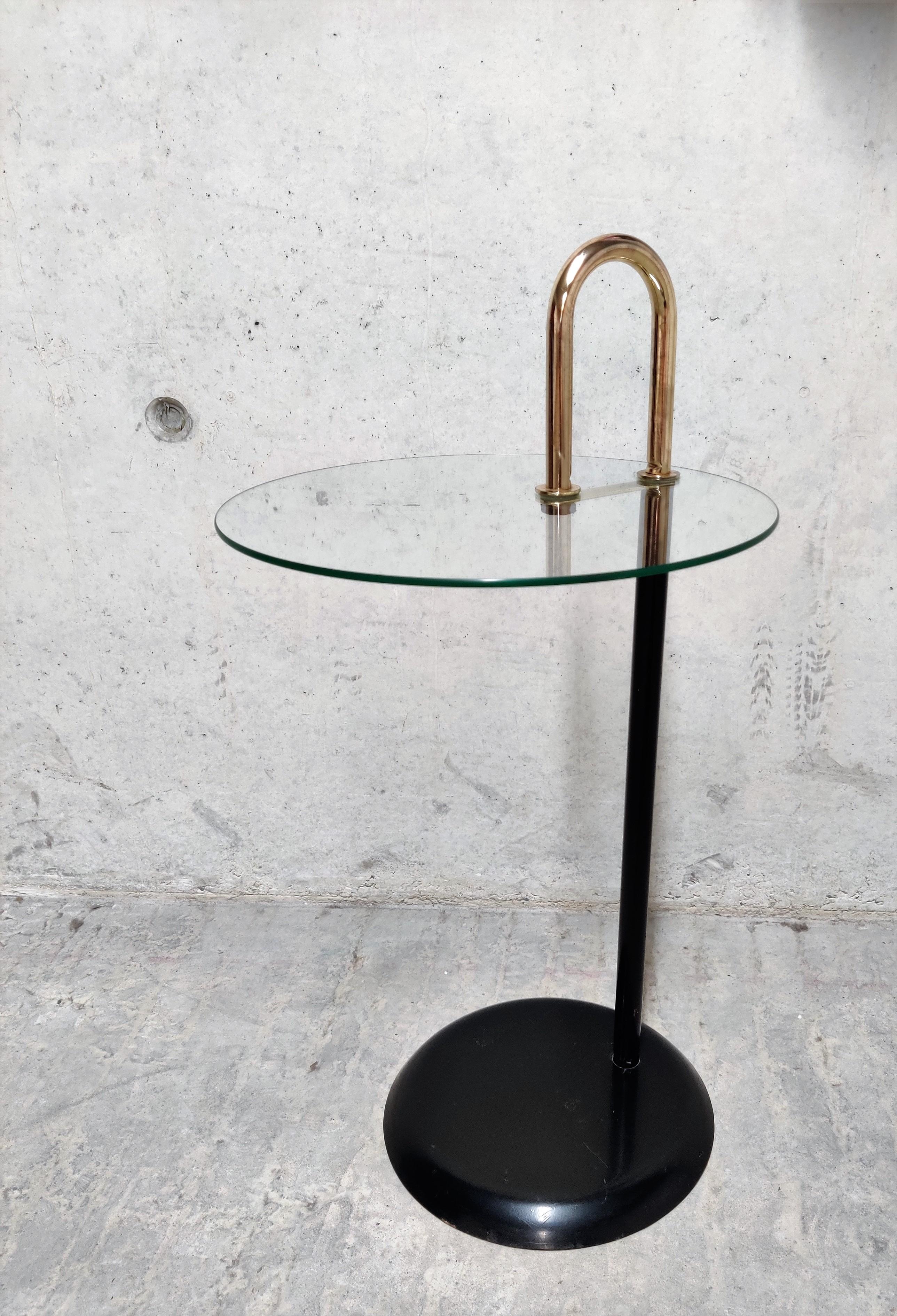 Metal Midcentury Italian Messing and Glass Side Table, 1970s