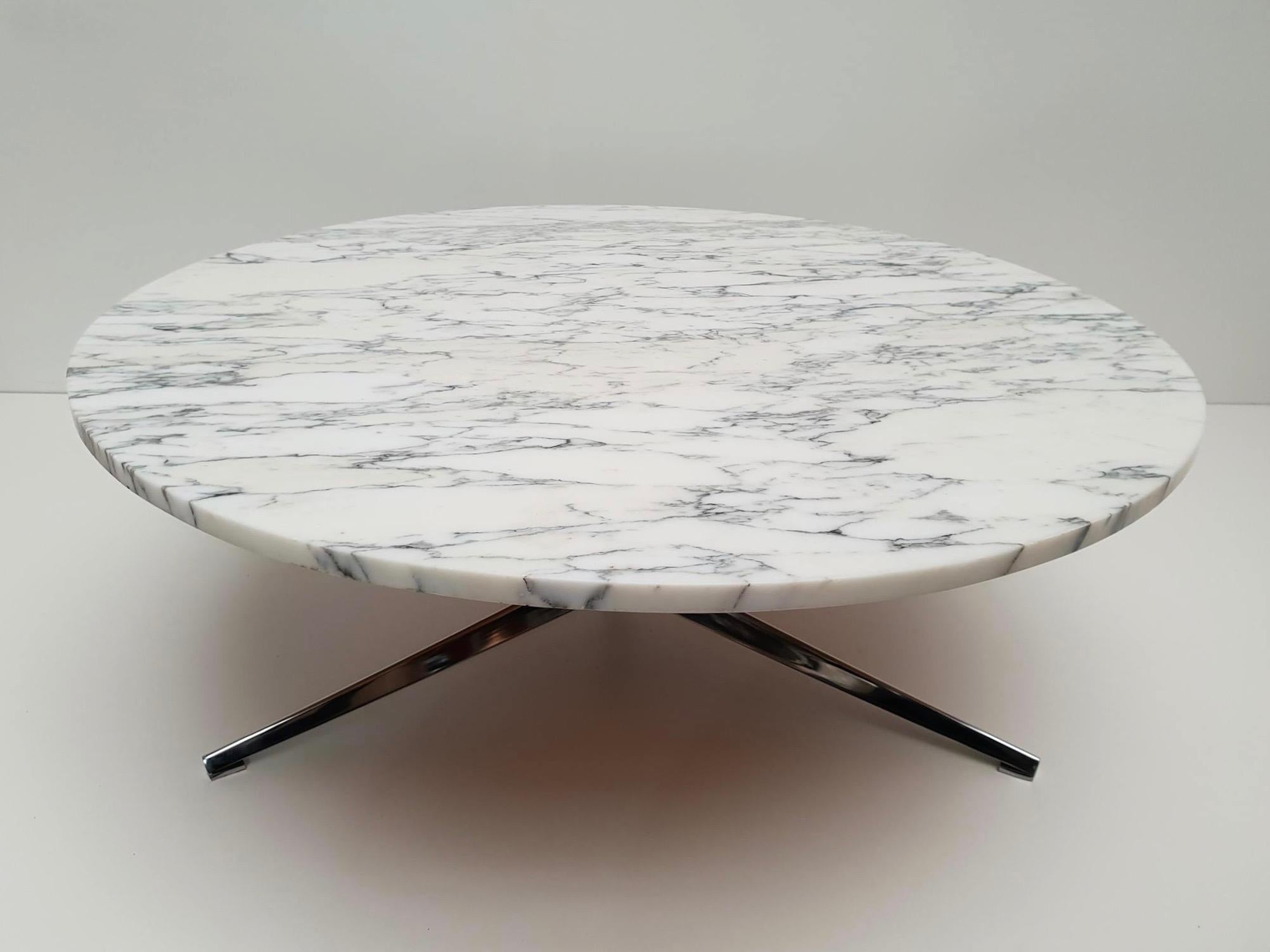 Midcentury Italian Modern Polished Metal and Marble Round Circular Coffee Table 9