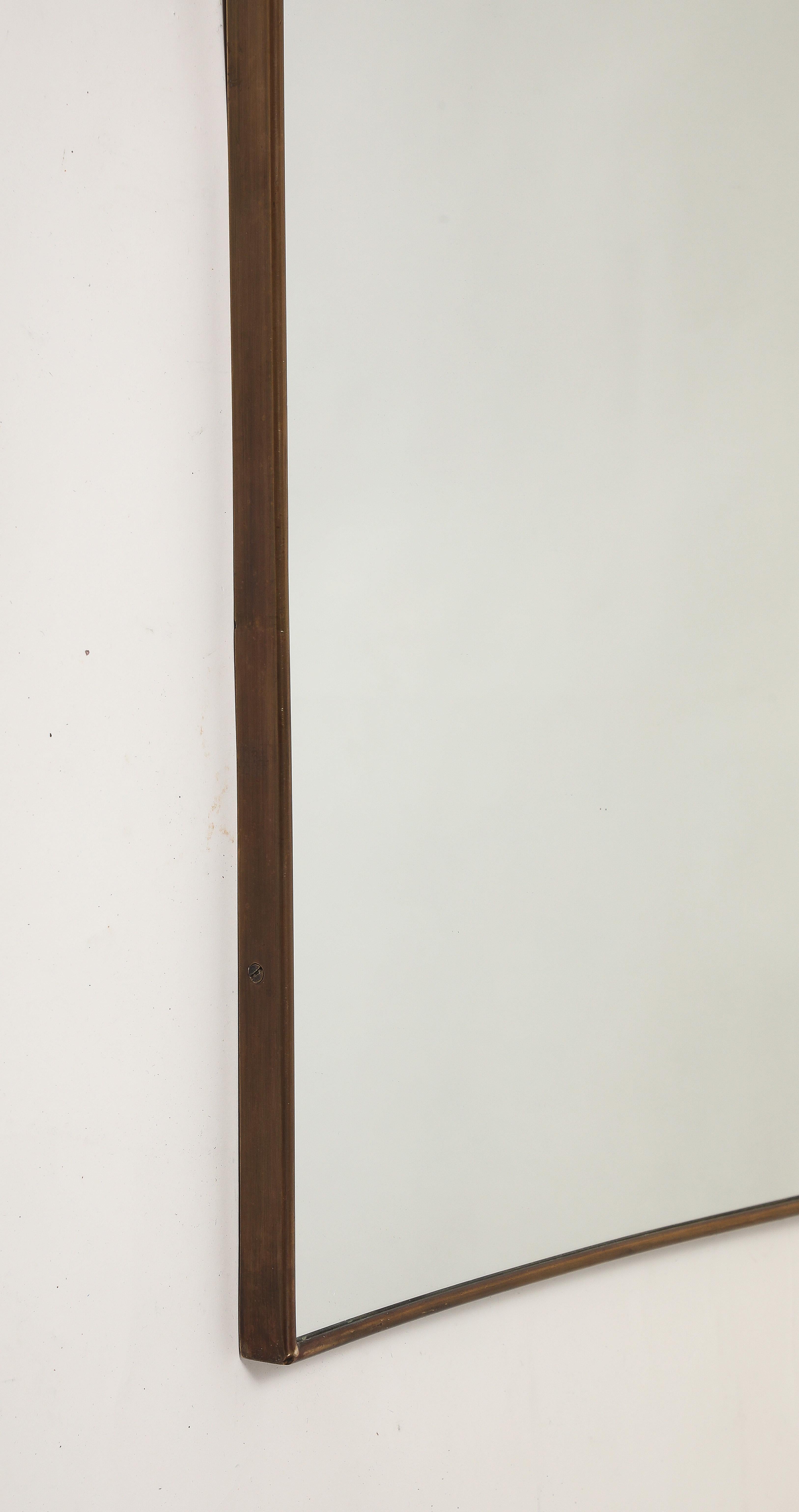 Miroir mural en laiton moderniste italien du milieu du siècle, années 1960 en vente 4
