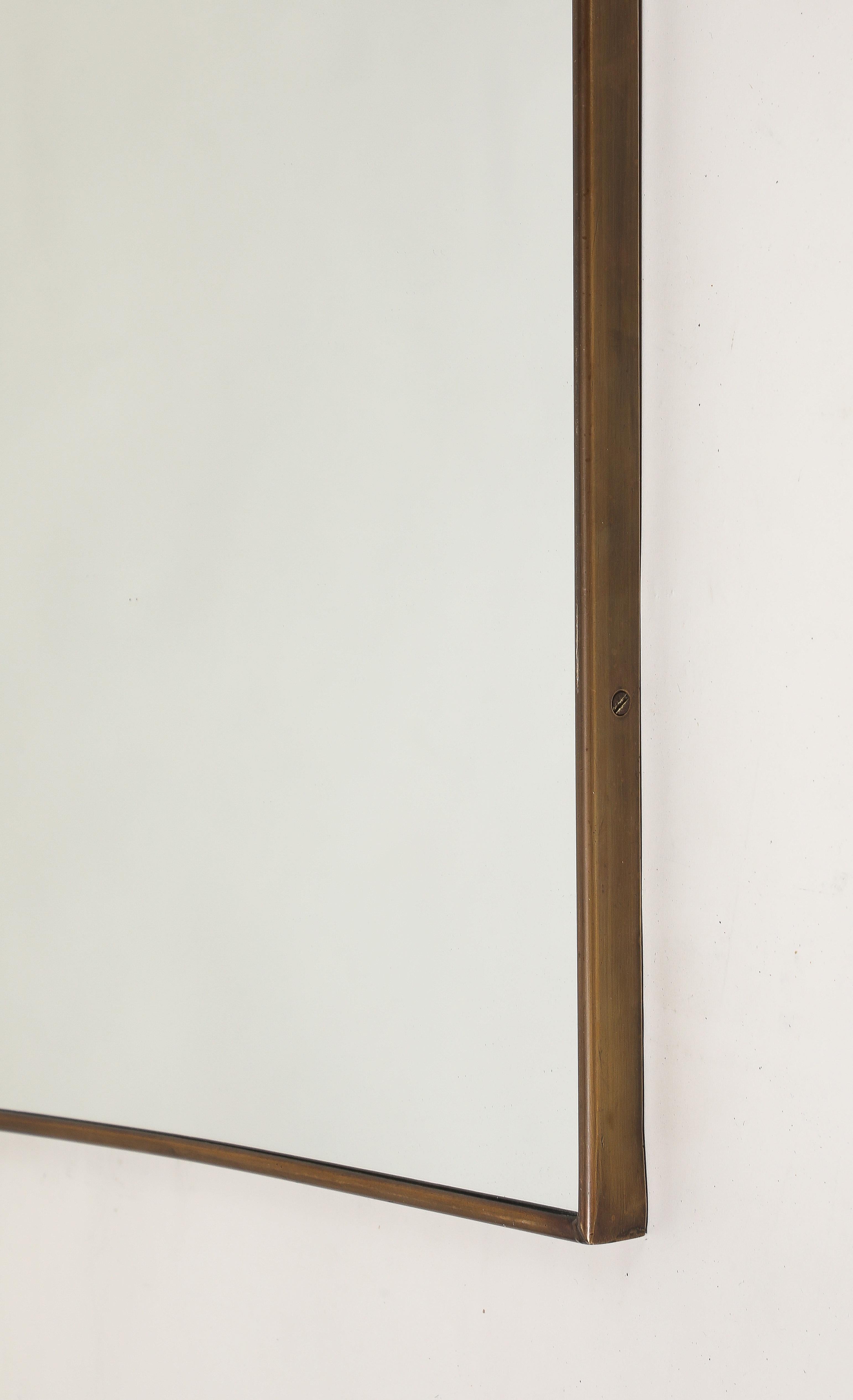 Miroir mural en laiton moderniste italien du milieu du siècle, années 1960 en vente 5