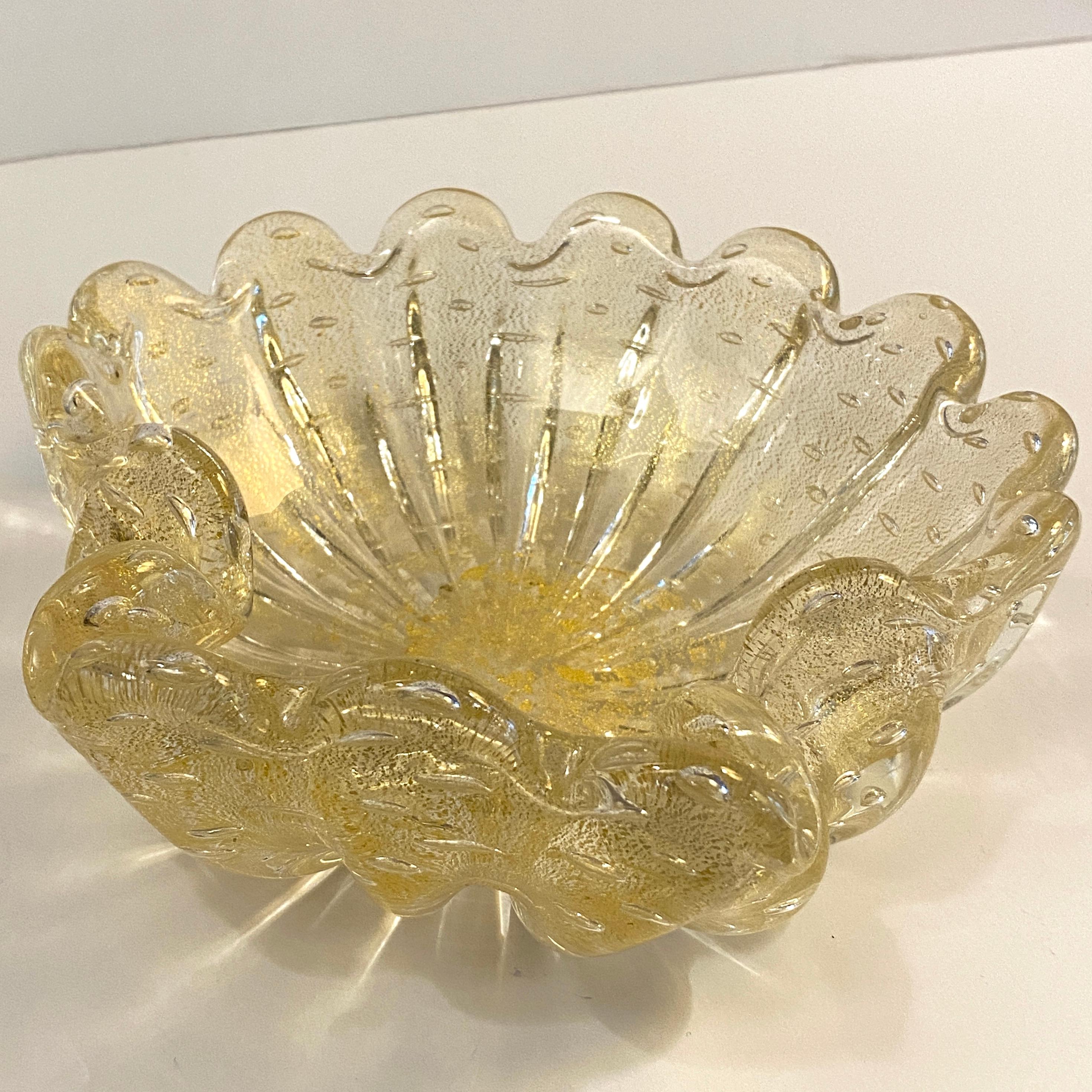 20th Century Midcentury Italian Murano Champagne Art Glass Clamshell Dish For Sale