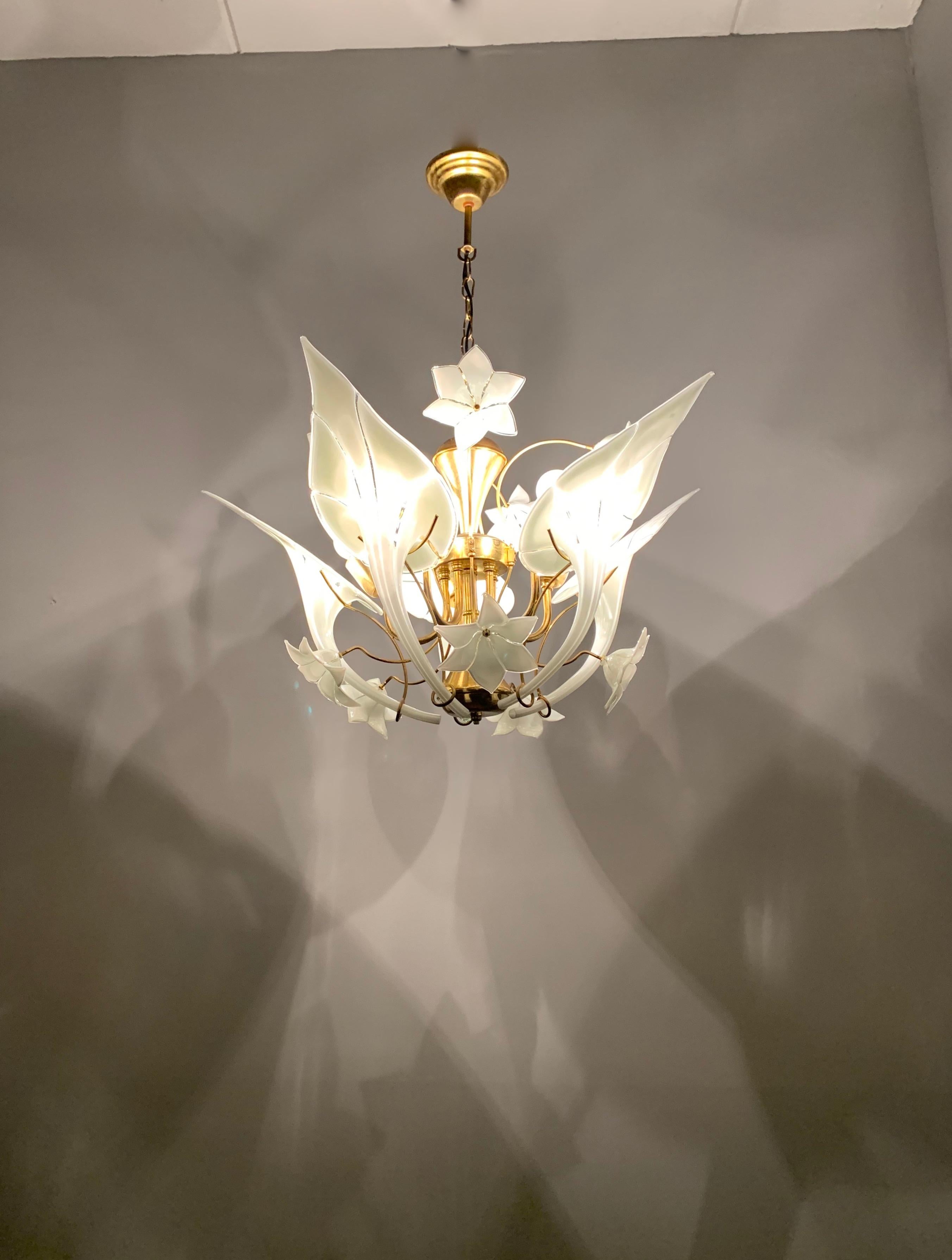 Midcentury Italian Murano Chandelier w. Stunning Mouthblown Glass Flower Shades 2