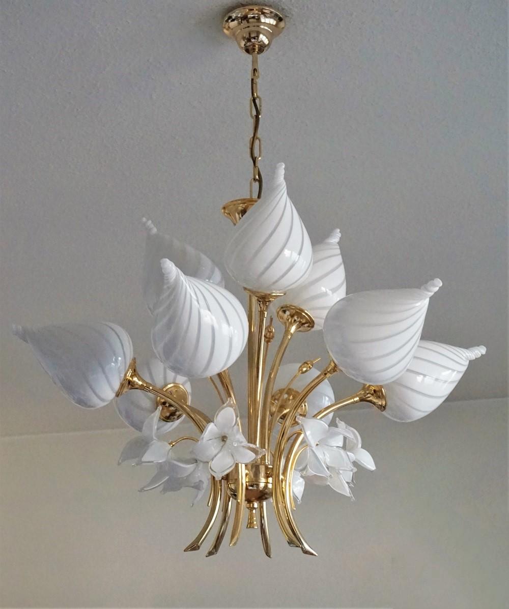 Mid-Century Modern Midcentury Italian Murano Glass Brass Nine-Light Bouquet Chandelier, 1960s For Sale