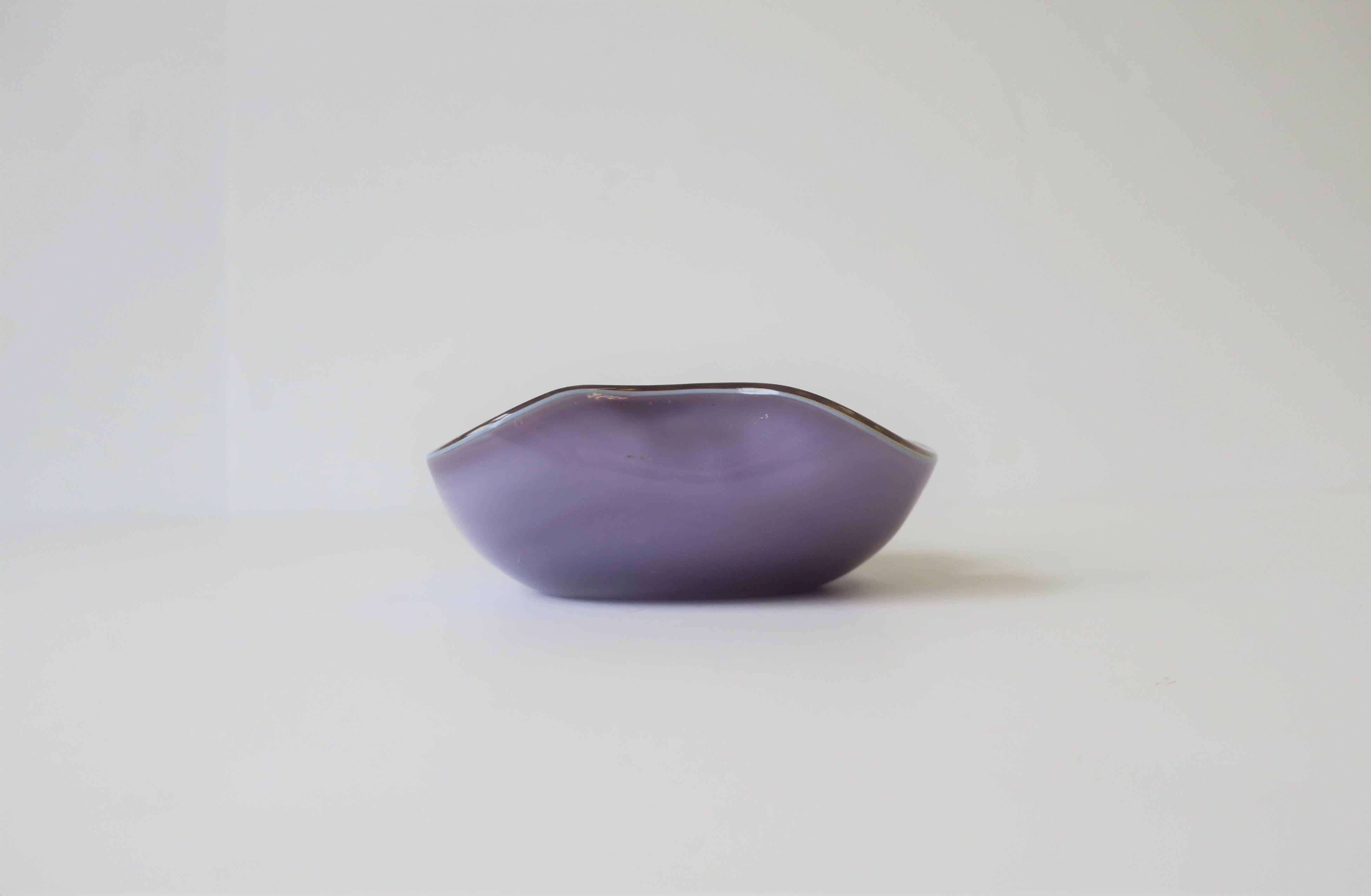 Italian Murano Light Purple Gold Art Glass Bowl after Alfredo Barbini 9