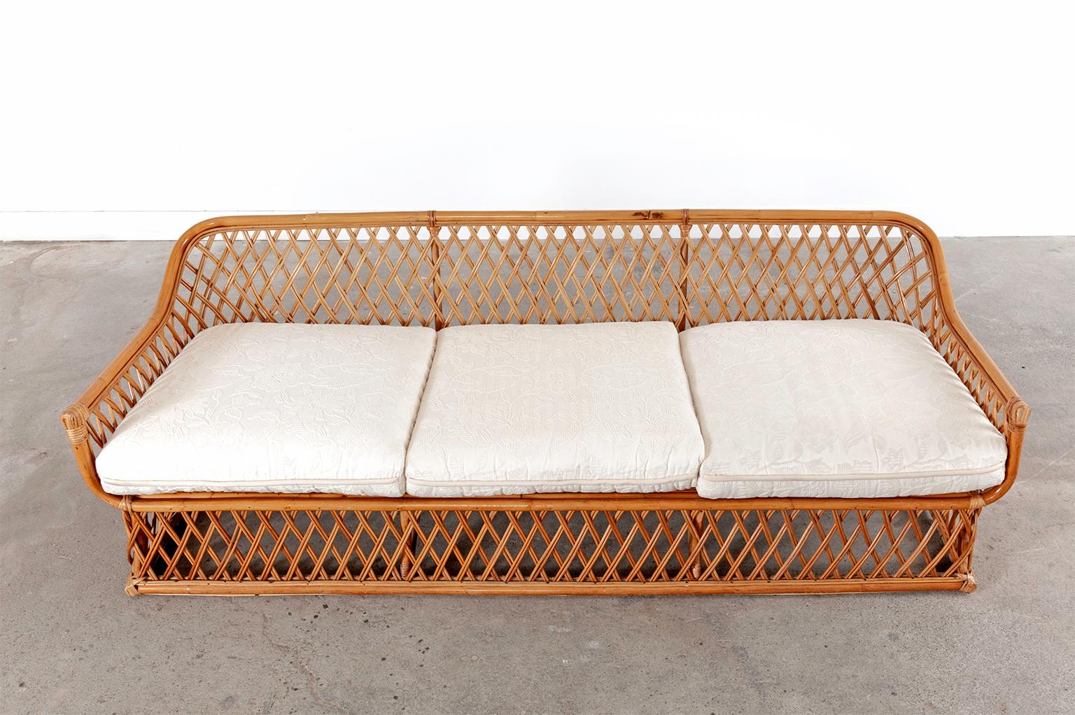 Mid Century Italian Organic Modern Bamboo Rattan Sofa Settee For Sale 2