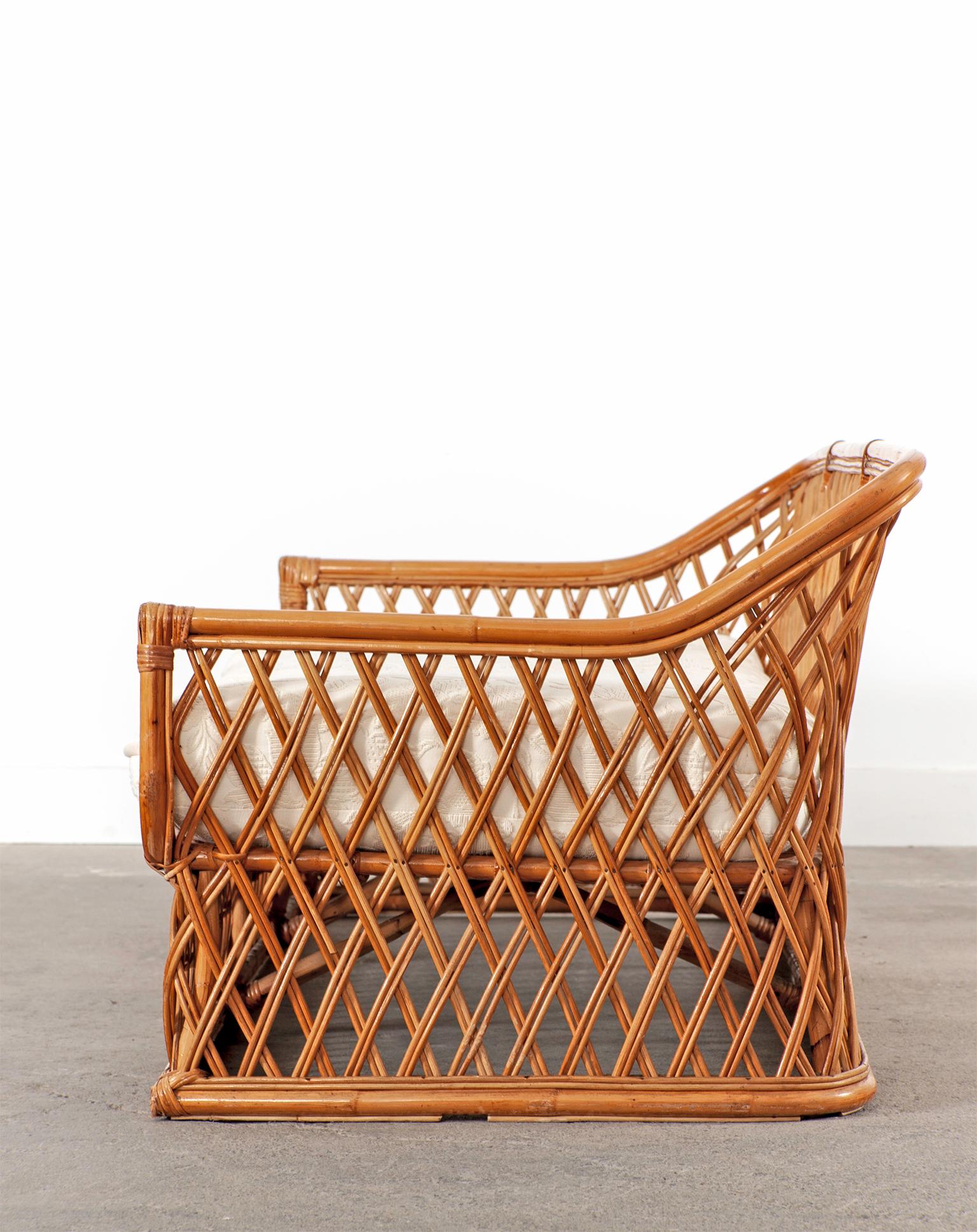 Mid Century Italian Organic Modern Bamboo Rattan Sofa Settee For Sale 4