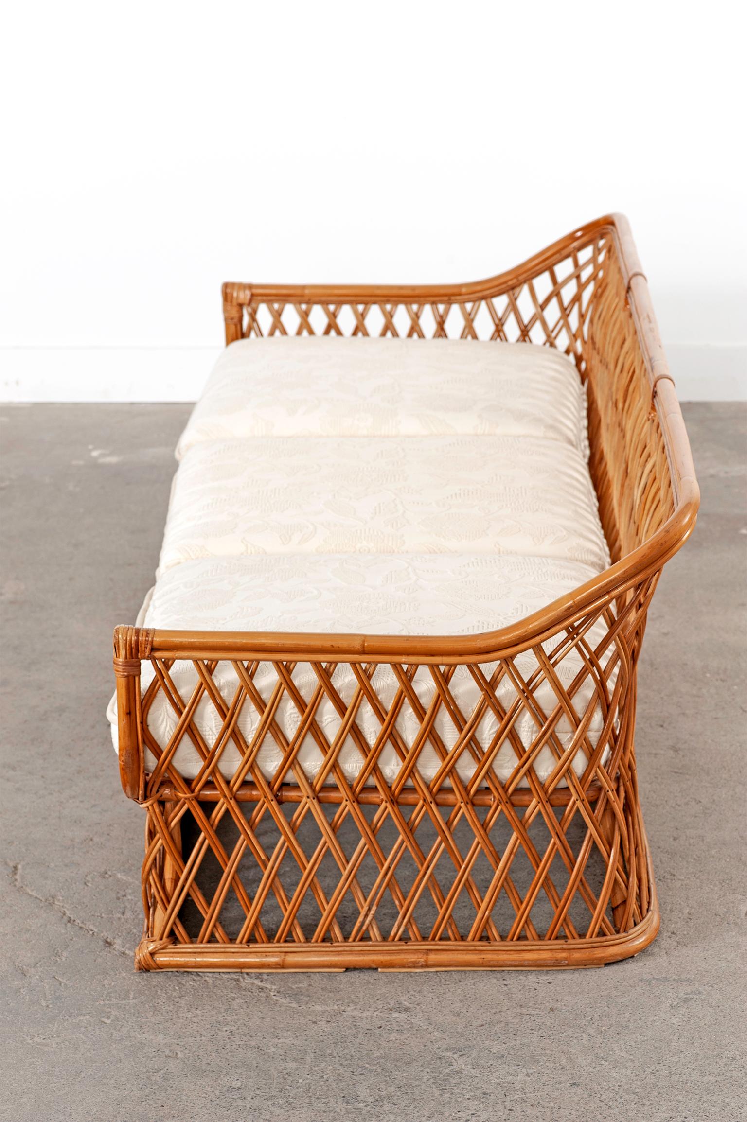 Mid Century Italian Organic Modern Bamboo Rattan Sofa Settee For Sale 5