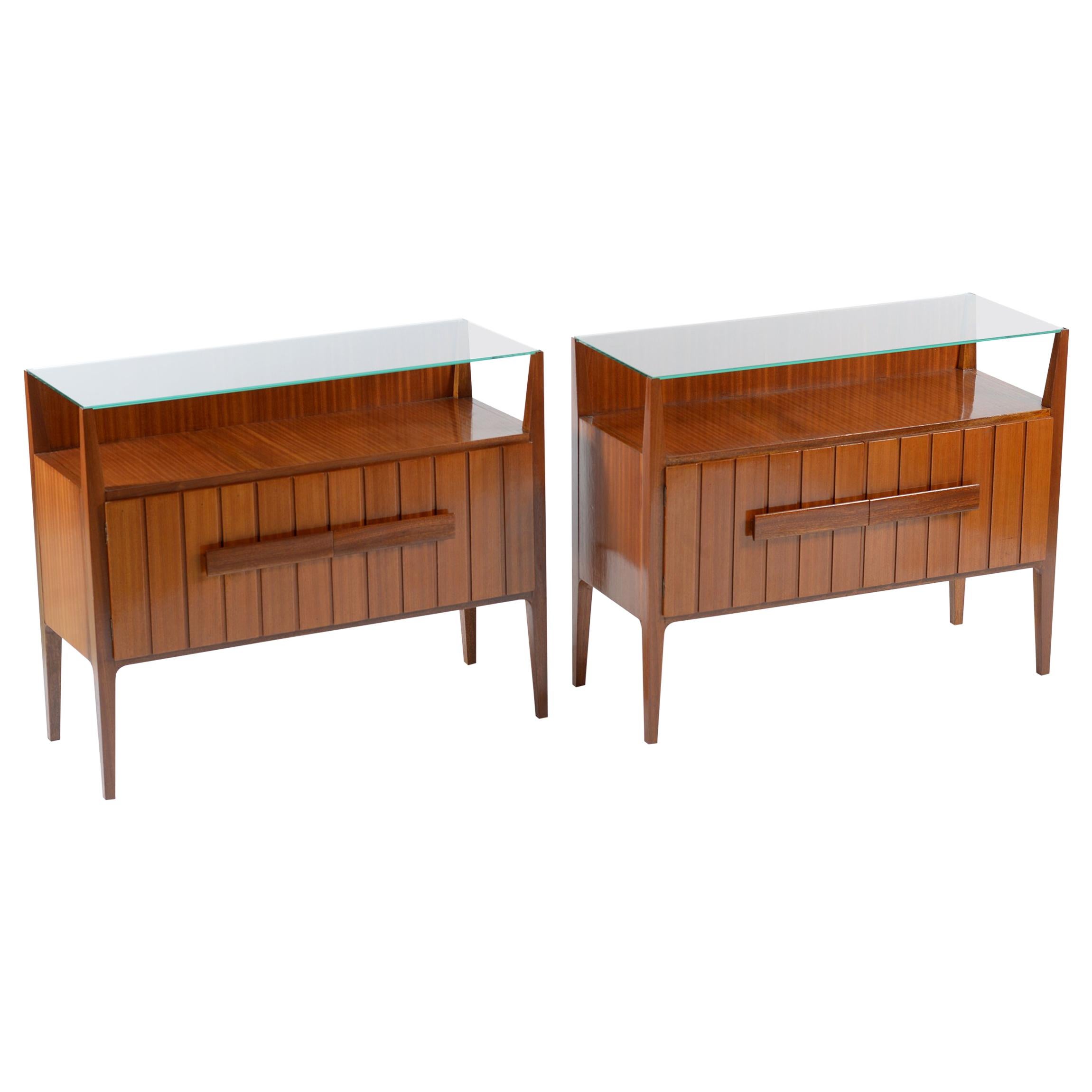 Midcentury Italian Pair of Nightstands or Side Tables with Glass Top, 1950