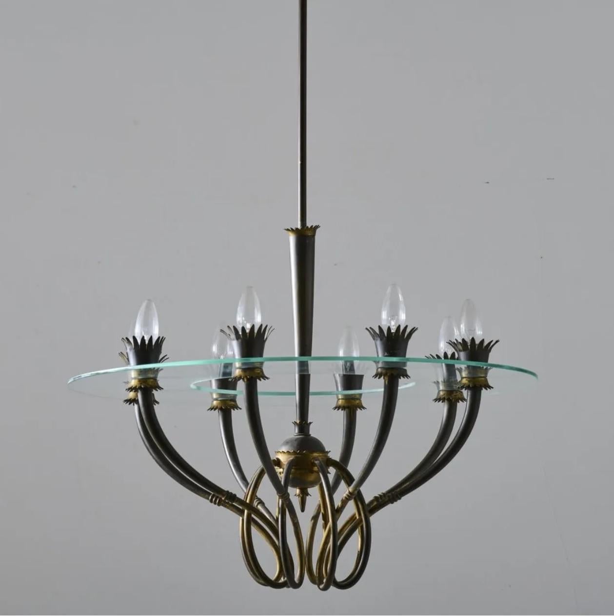 Midcentury Italian Patinated Brass Fontana Arte Pendant Light by Pietro Chiesa In Good Condition In Chicago, IL