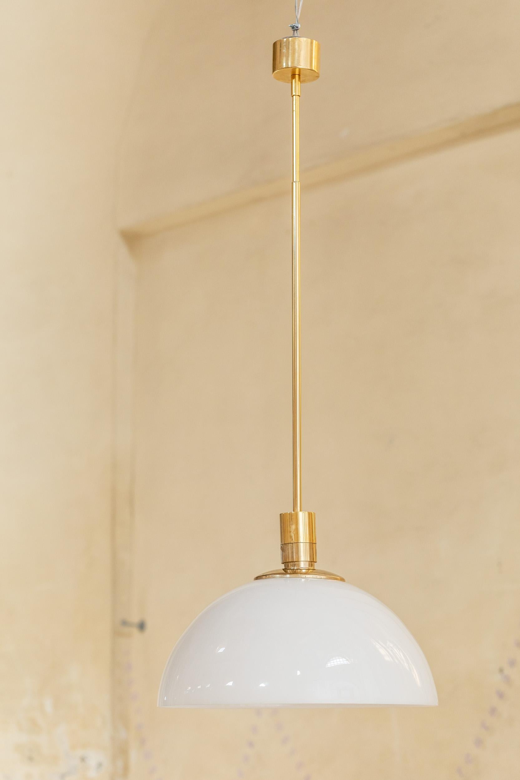 Midcentury Italian Pendant Light by Franco Albini for Sirrah, 1968-71 In Excellent Condition For Sale In Piacenza, Italy