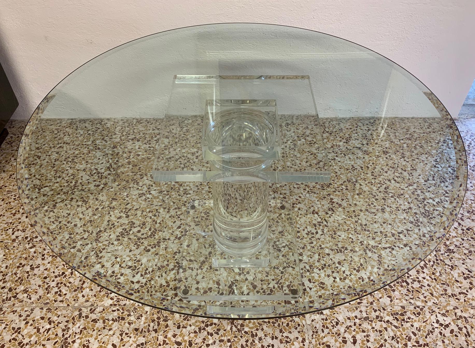Midcentury Italian Plexiglass Table with Crystal Glass Top In Good Condition In Meda, MB