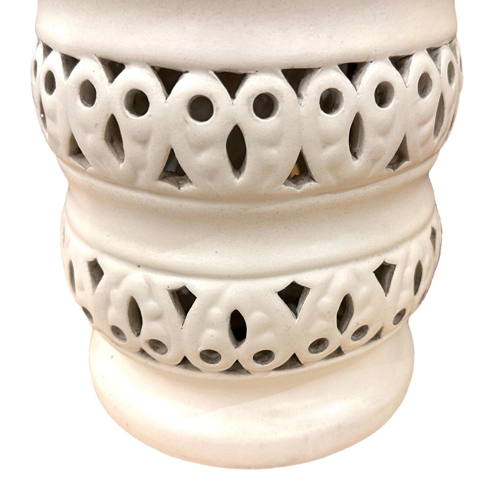 Mid-20th Century Midcentury Italian Porcelain Lamp  For Sale