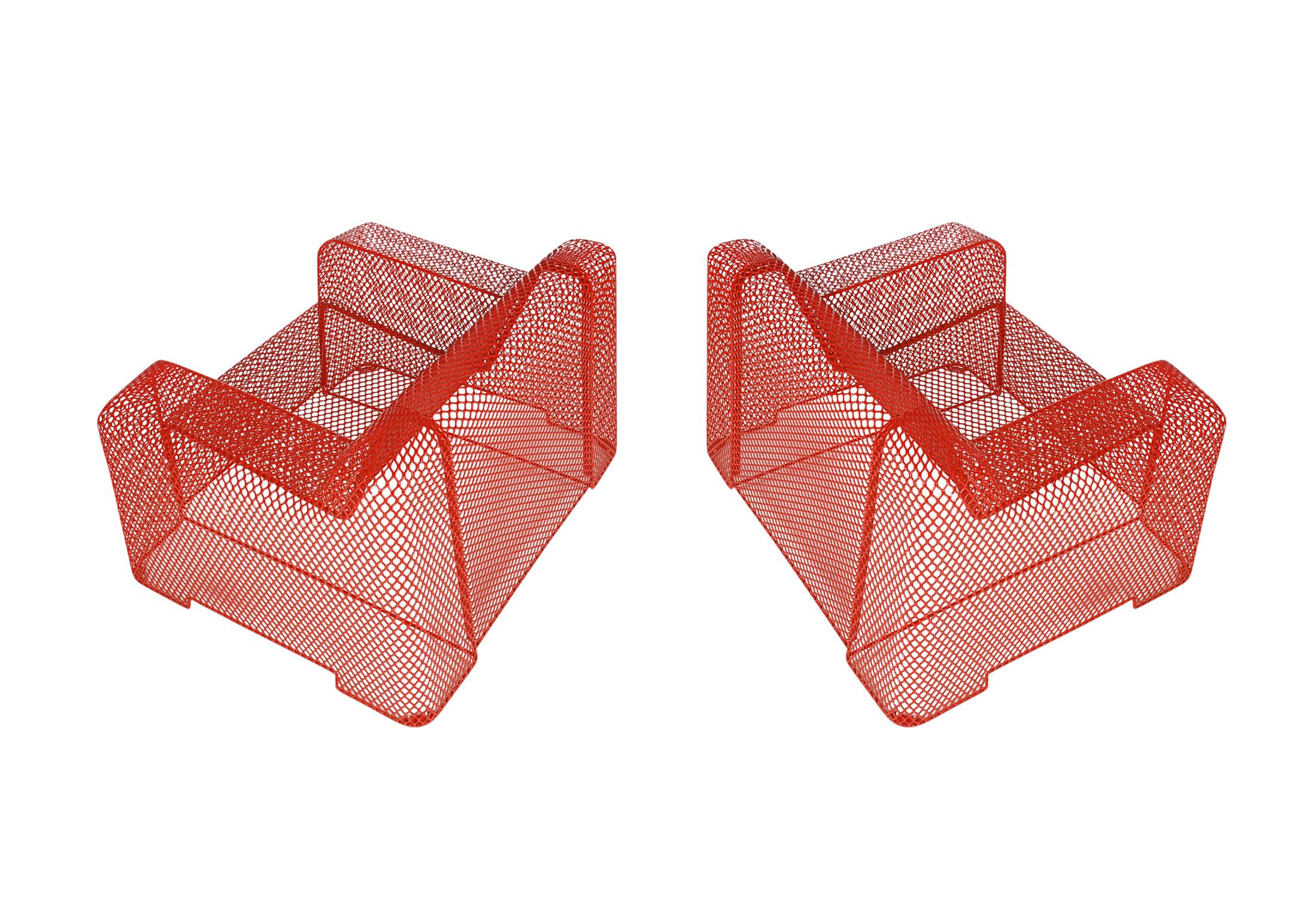 Midcentury Italian Postmodern Red Mesh Wire Indoor Outdoor Patio Lounge Chairs In Good Condition In Philadelphia, PA