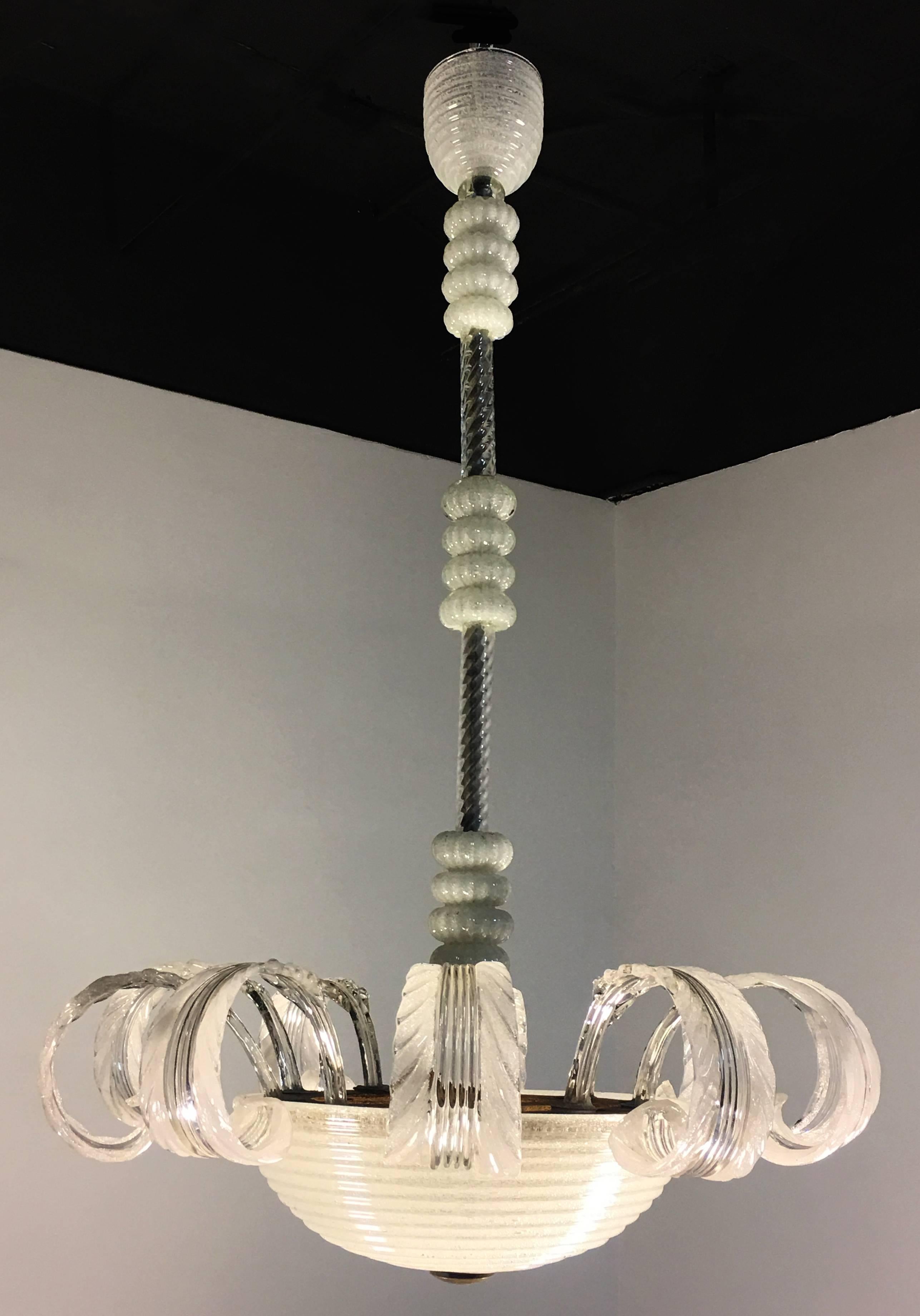 Midcentury Italian Pulegoso Glass Chandelier by Barovier & Toso, Murano, 1940 For Sale 13