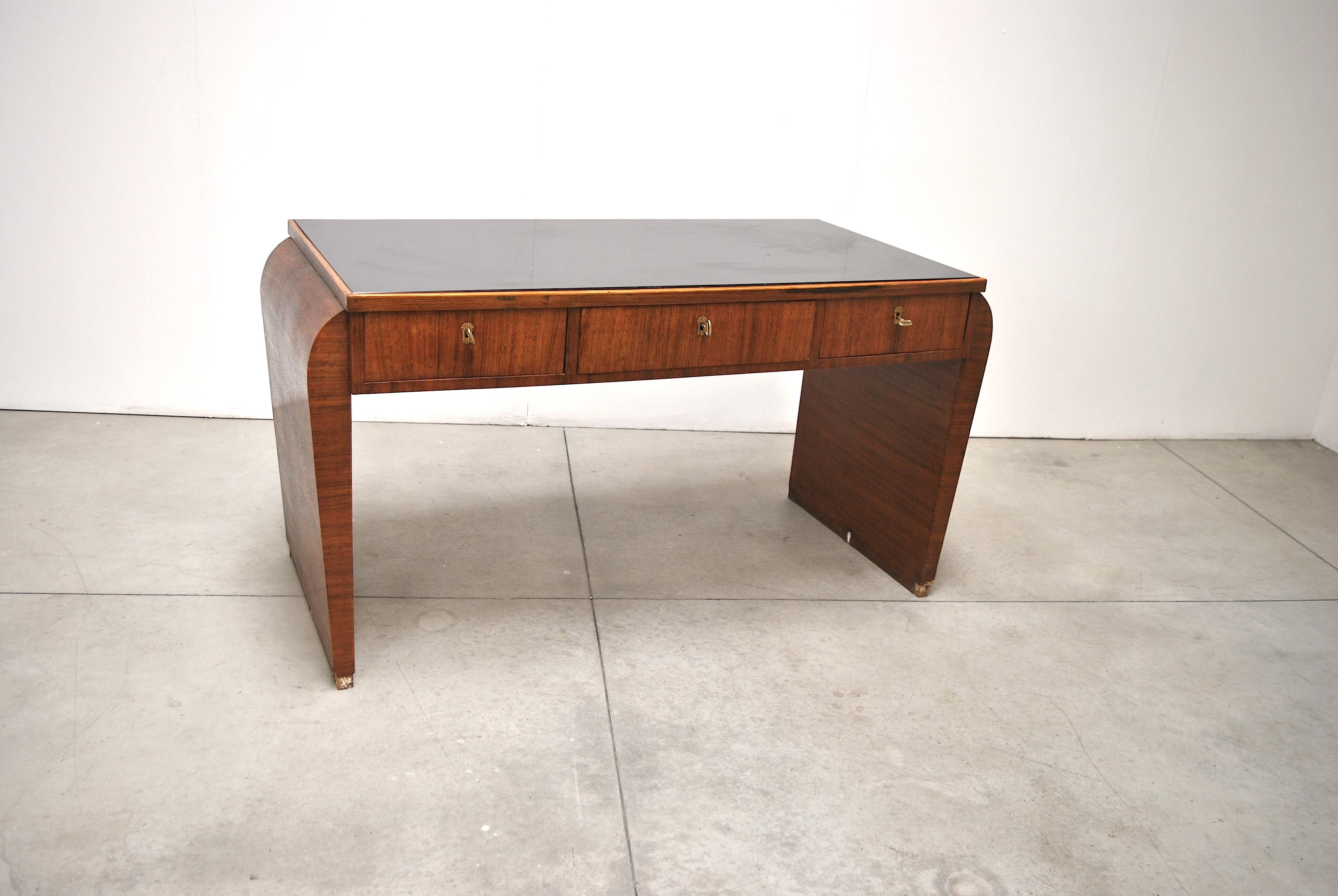 Wood Midcentury Italian Rationalist Writing Table with Brass Finishes, 1930s