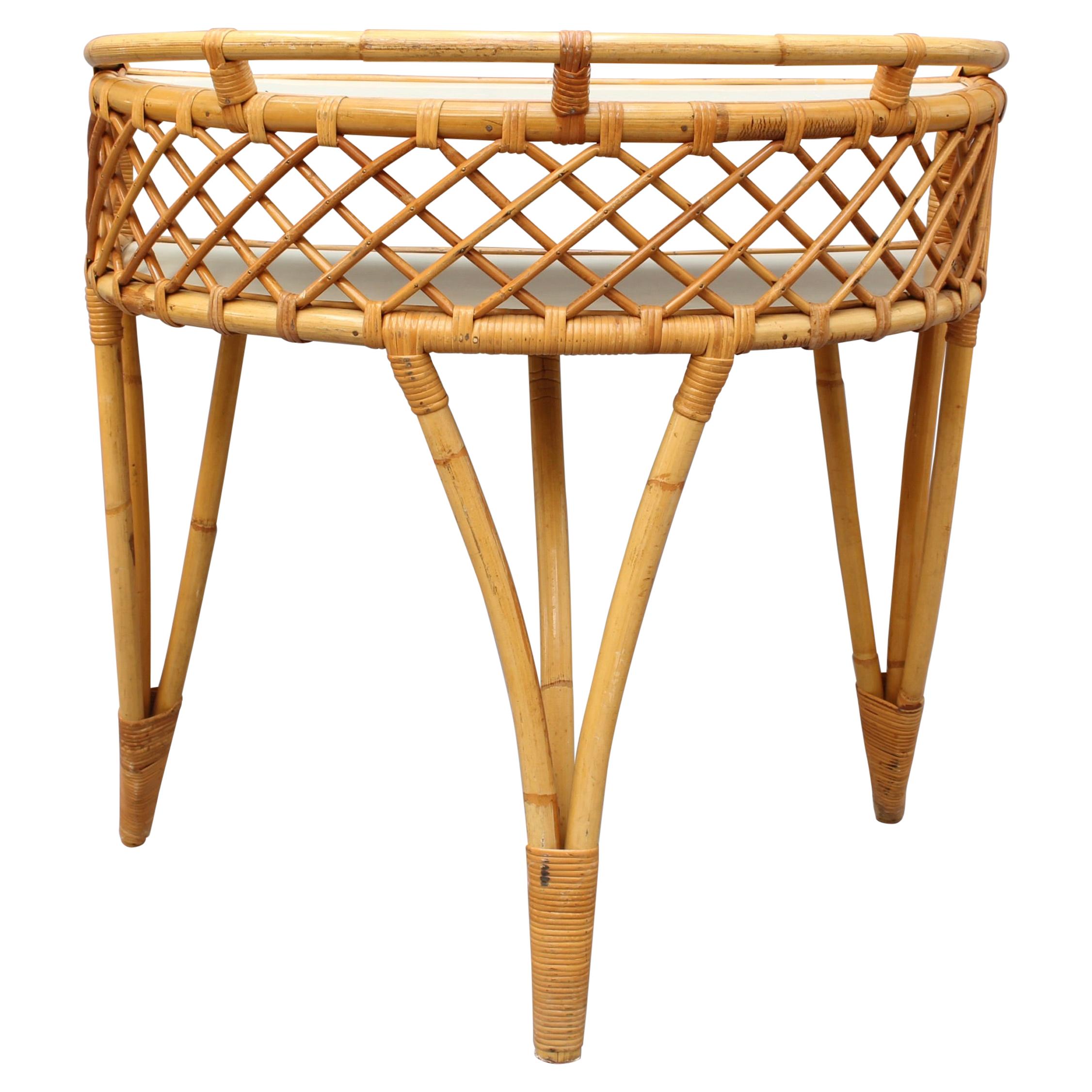 Italienischer Rattan-Schreibtisch oder Waschtisch aus der Mitte des Jahrhunderts:: ca. 1960er Jahre