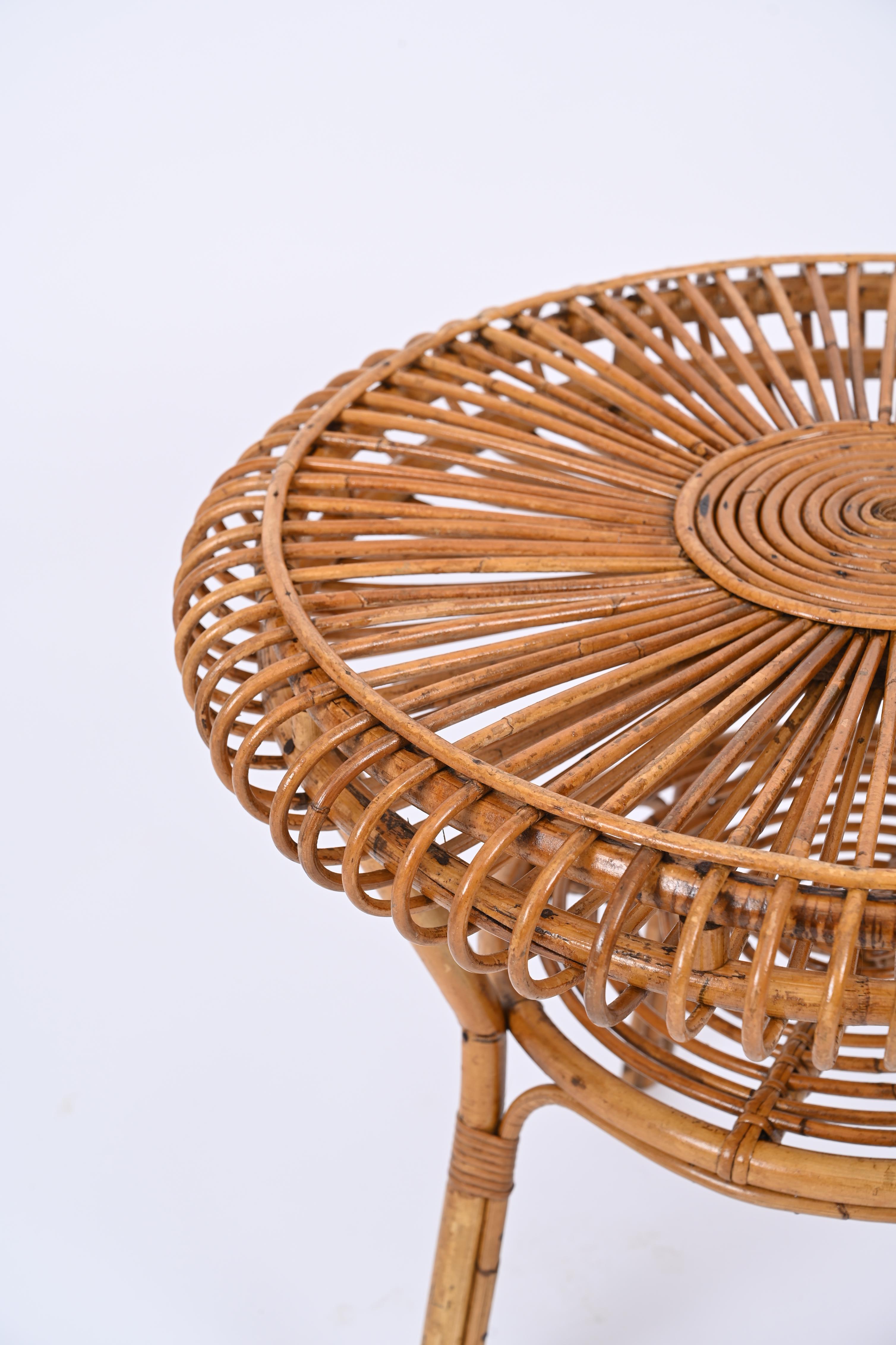Mid-Century Modern MidCentury Italian Round Coffee Table in Rattan and Bamboo, Italy 1960s For Sale