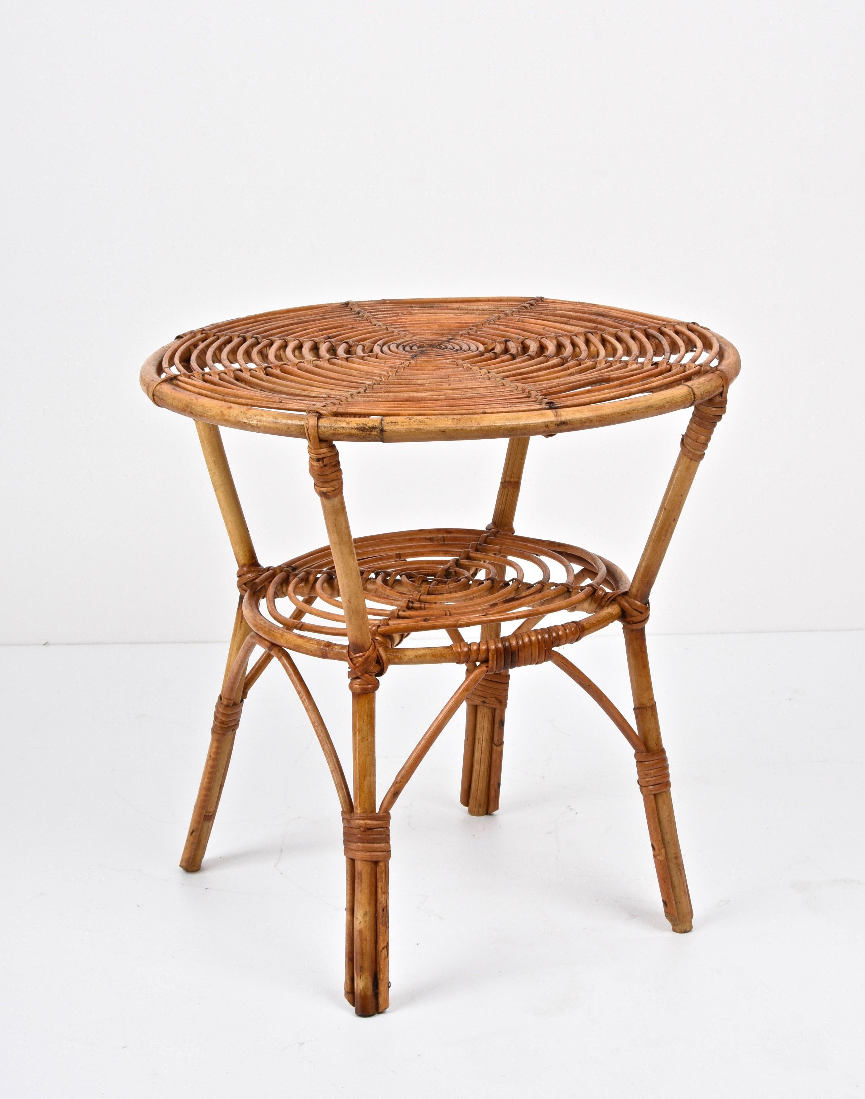 Midcentury Italian Round Rattan and Bamboo Coffee Table with Lower Shelf, 1960s For Sale 2