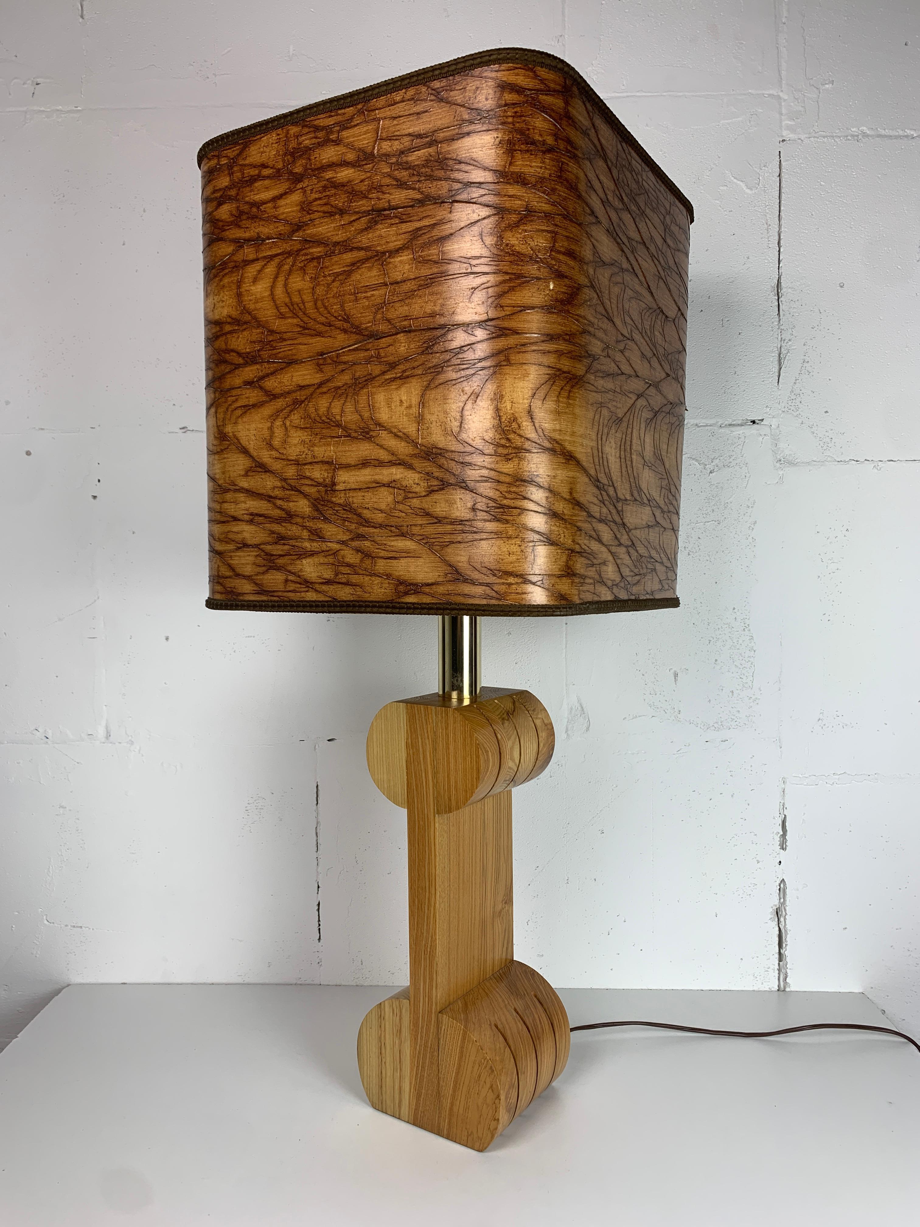 Midcentury Italian sculptural large table lamp with wood veneer shade For Sale 7