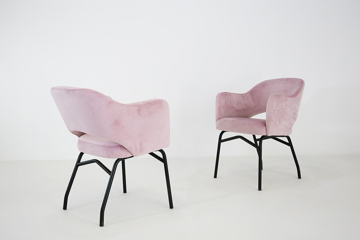 Midcentury Italian Set of Four Dining Chairs in Pink Velvet, 1950 1