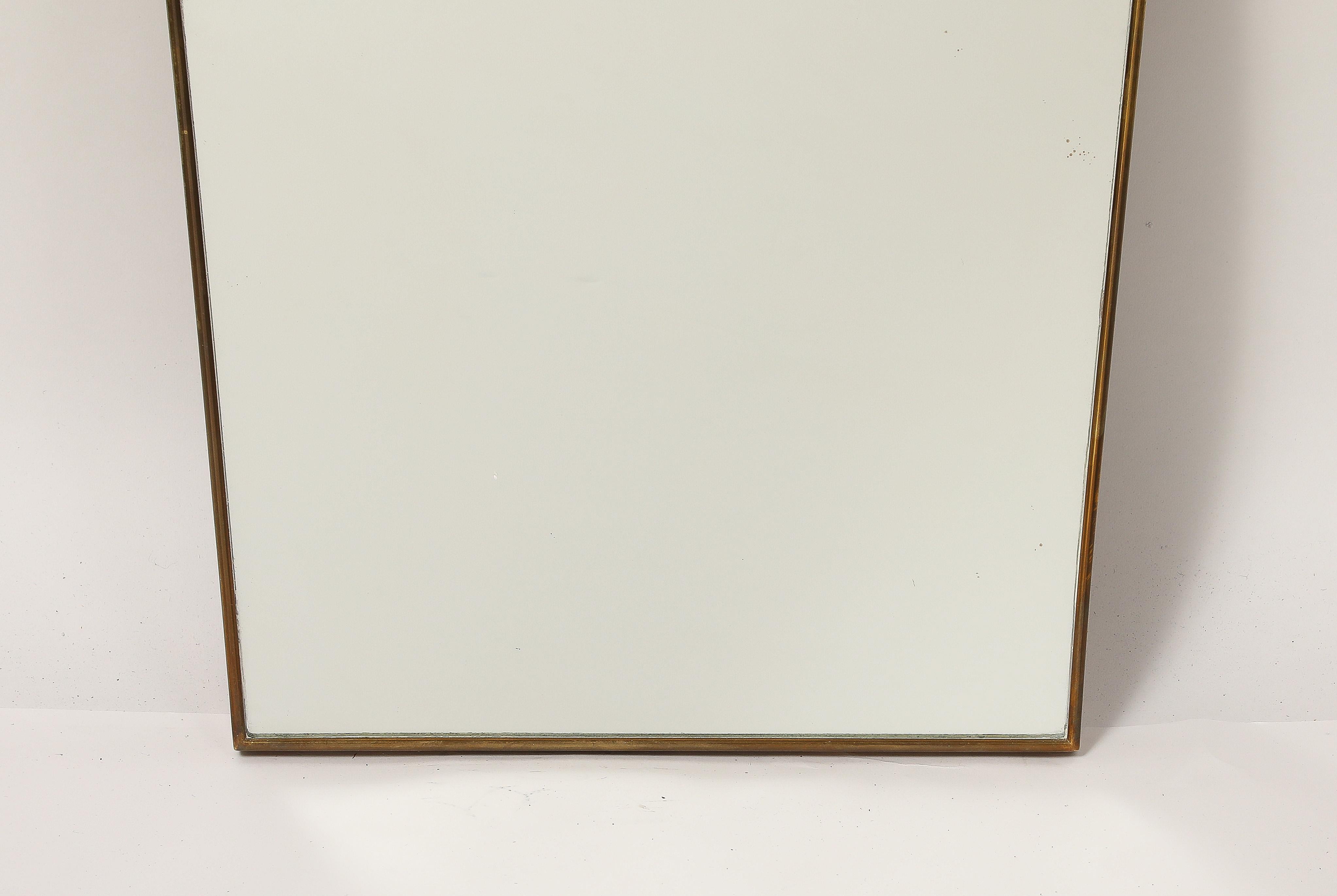 Midcentury Italian Shaped Brass Mirror with Brass Decorations, 1950s For Sale 5