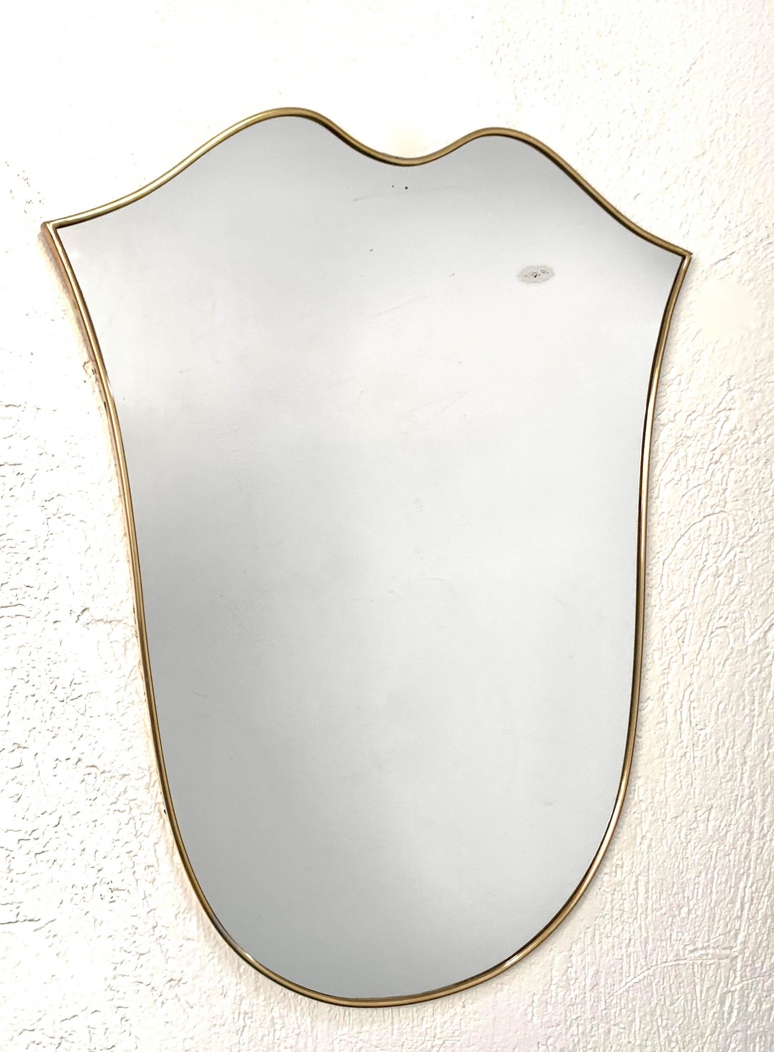 Midcentury Italian Shield Shaped Brass Mirror Attributed to Gio Ponti, 1961 4