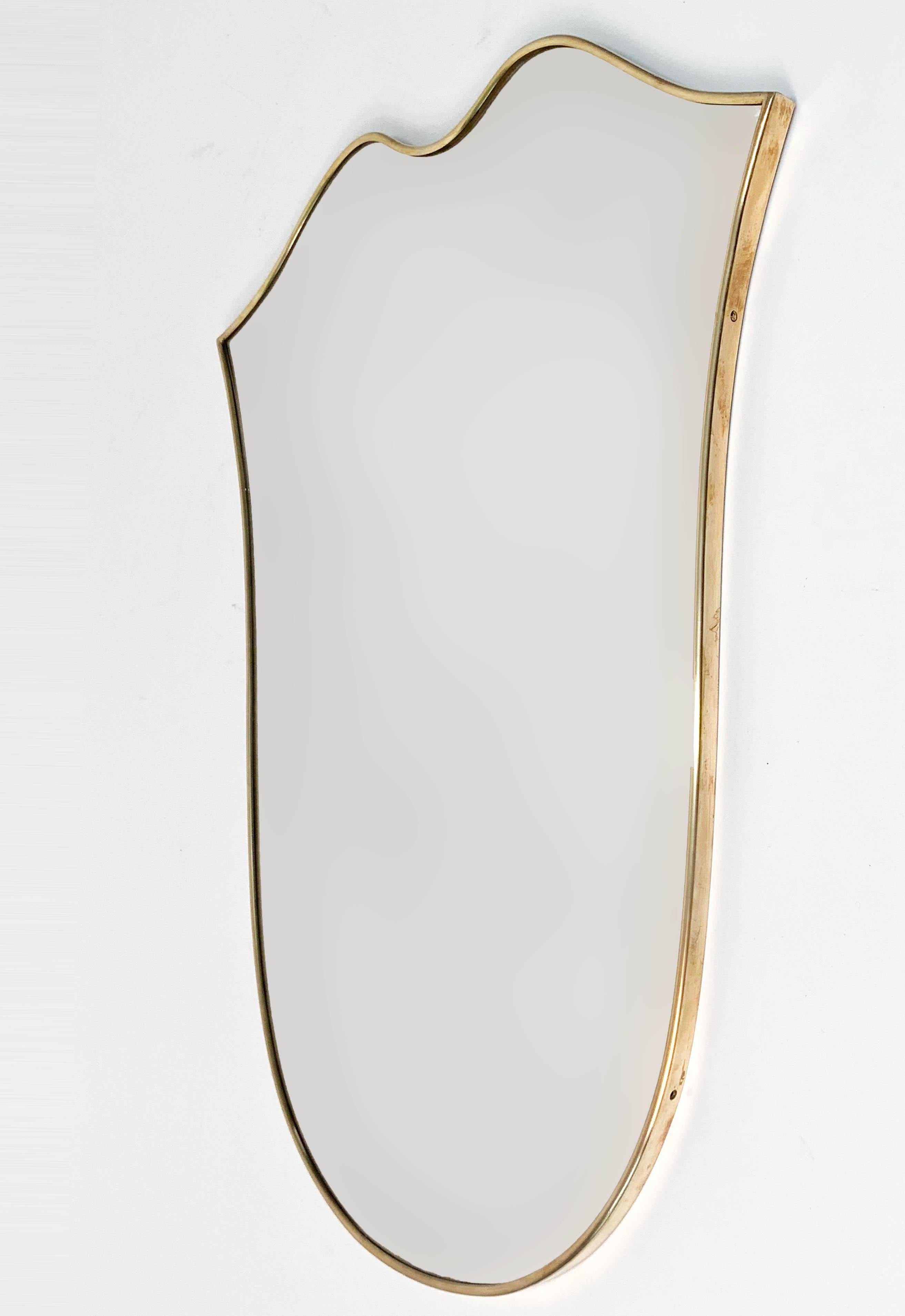 Midcentury Italian Shield Shaped Brass Mirror Attributed to Gio Ponti, 1961 12