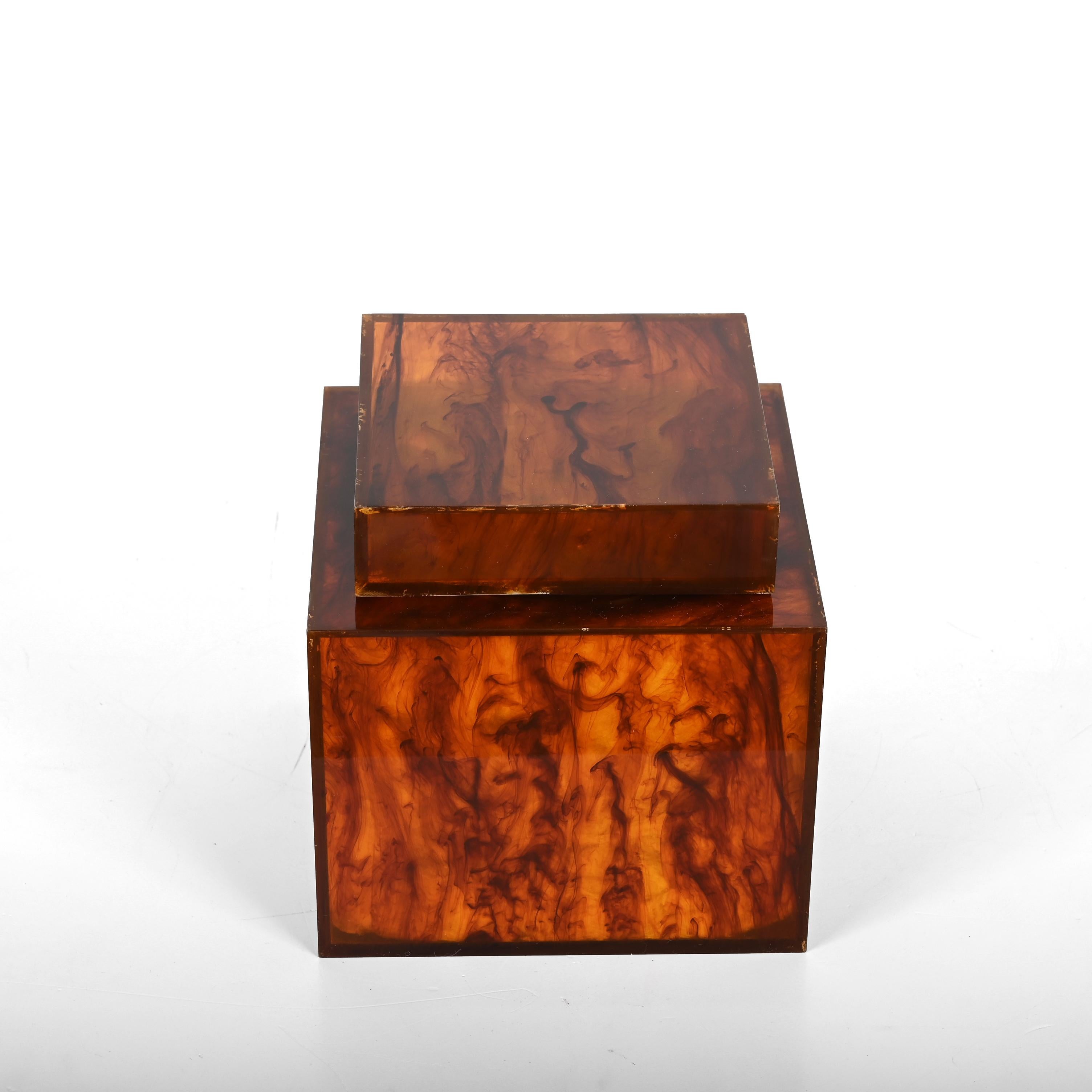 Midcentury Italian Square Lucite Ice Bucket with Tortoise Shell Effect, 1970s For Sale 2