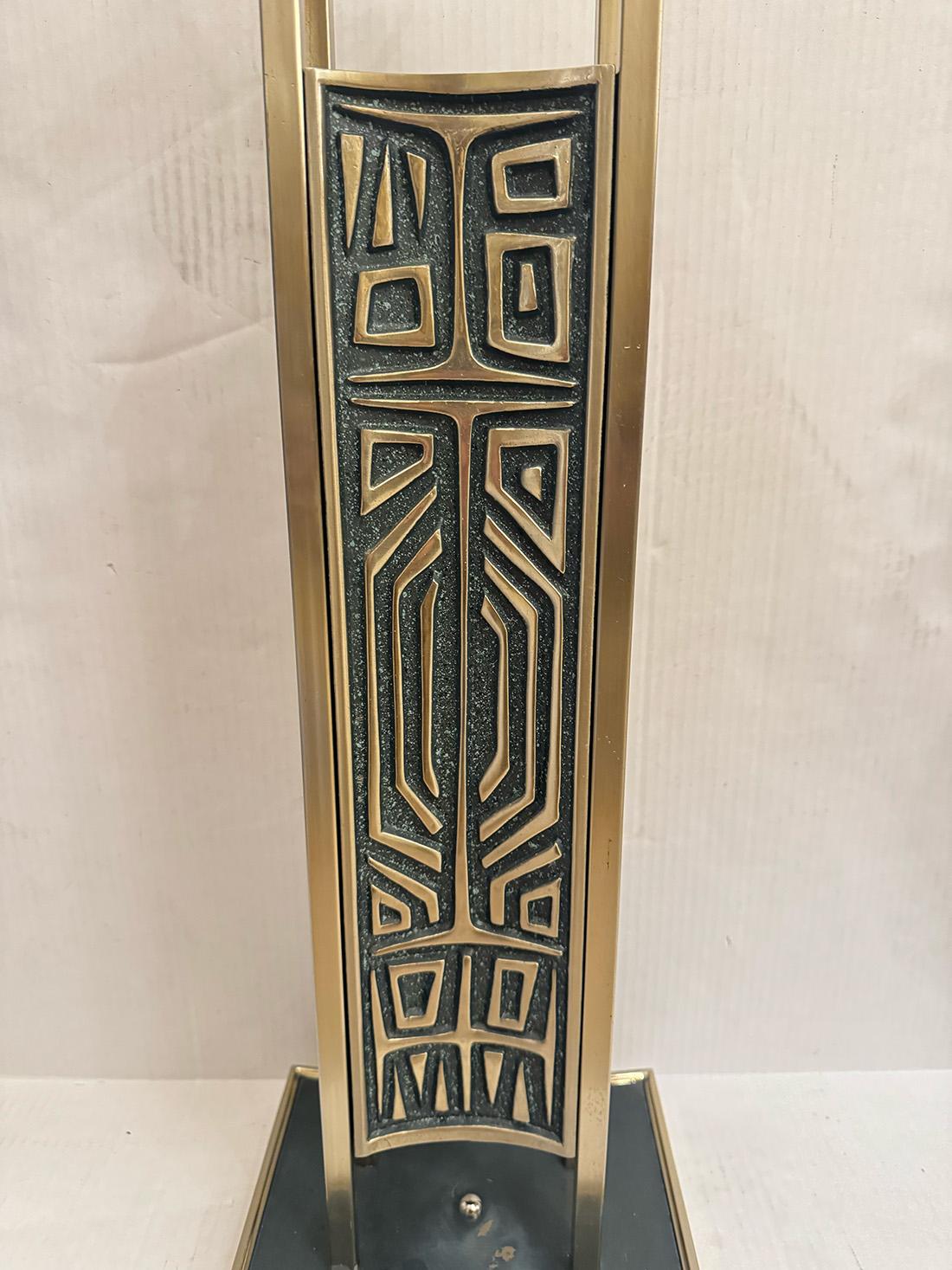 Lampada da tavolo italiana del Medioevo In condizioni buone in vendita a New York, NY