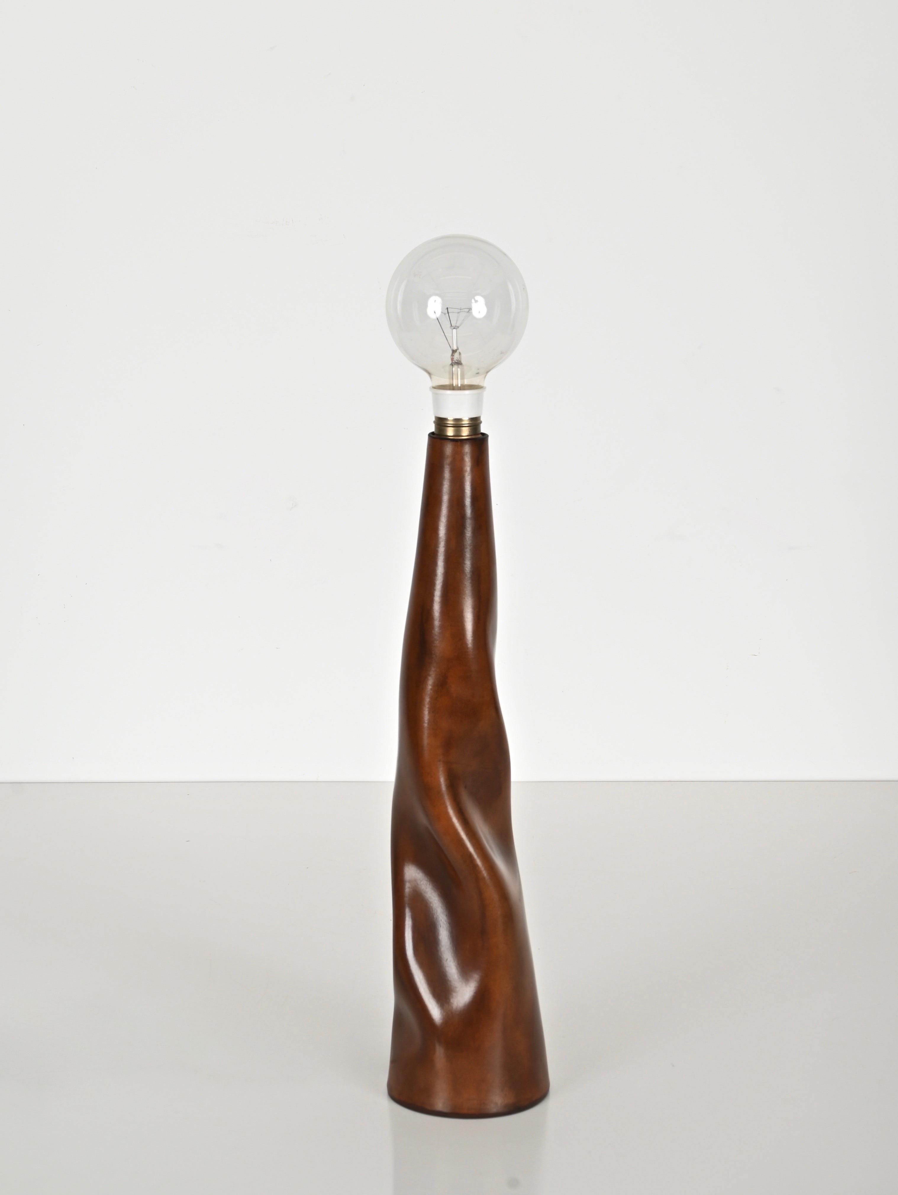 Mid-Century Modern Midcentury Italian Sculptural Table Lamp in Curved Brown Leather, Italy 1970s For Sale