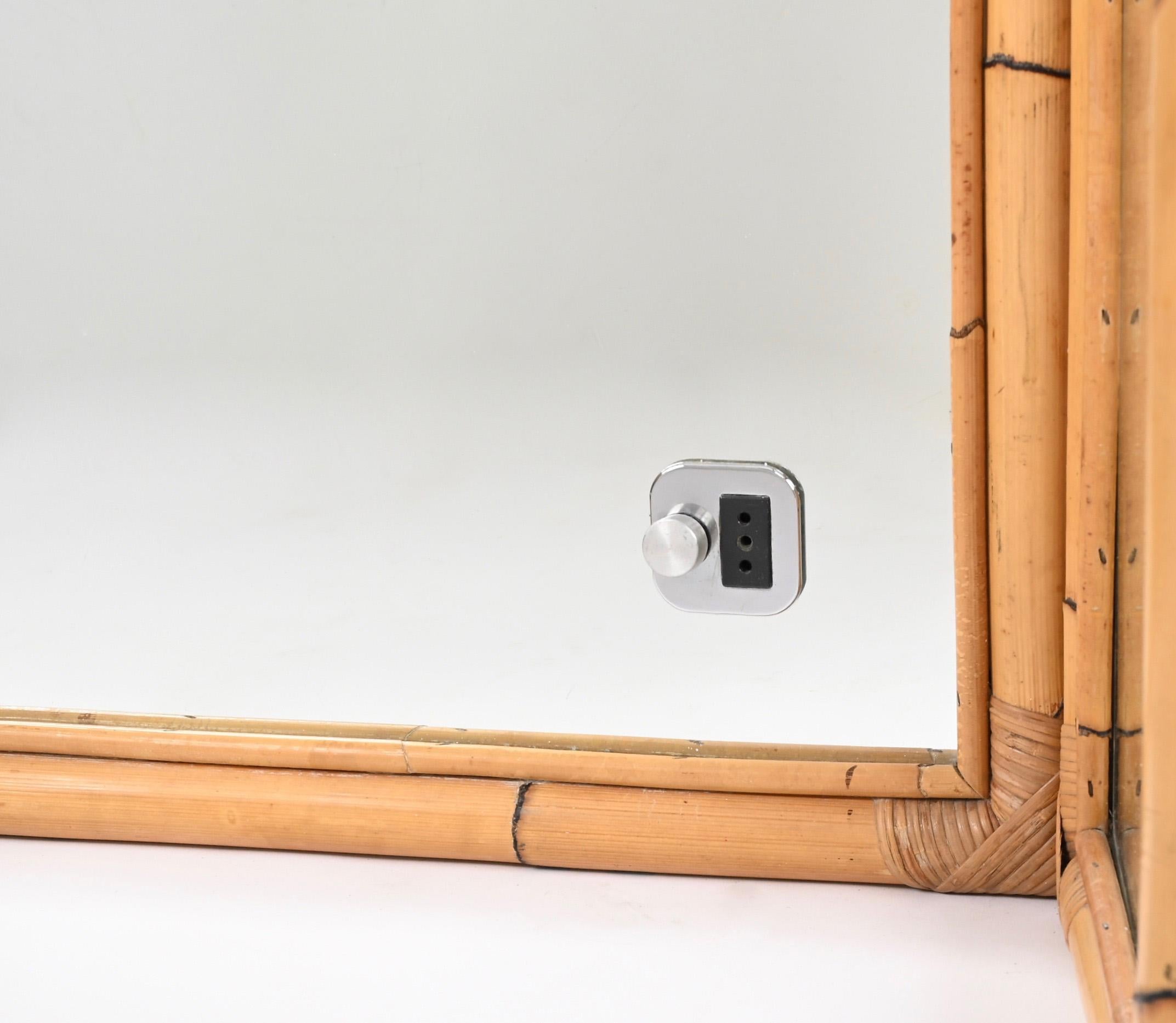 Miroir pliant italien du milieu du siècle dernier avec éclairage à gradation, 1970 en vente 10