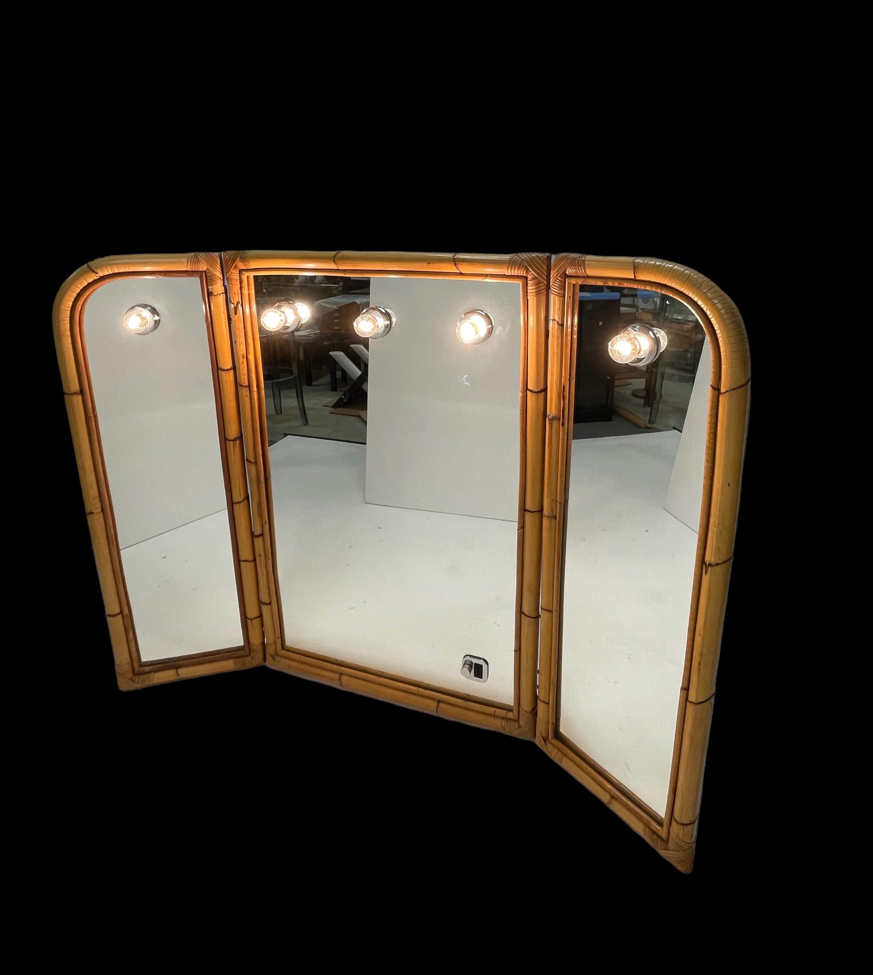 Midcentury Italian Triple Folding Bamboo Mirror with Dimmable Lighting, 1970s For Sale 2