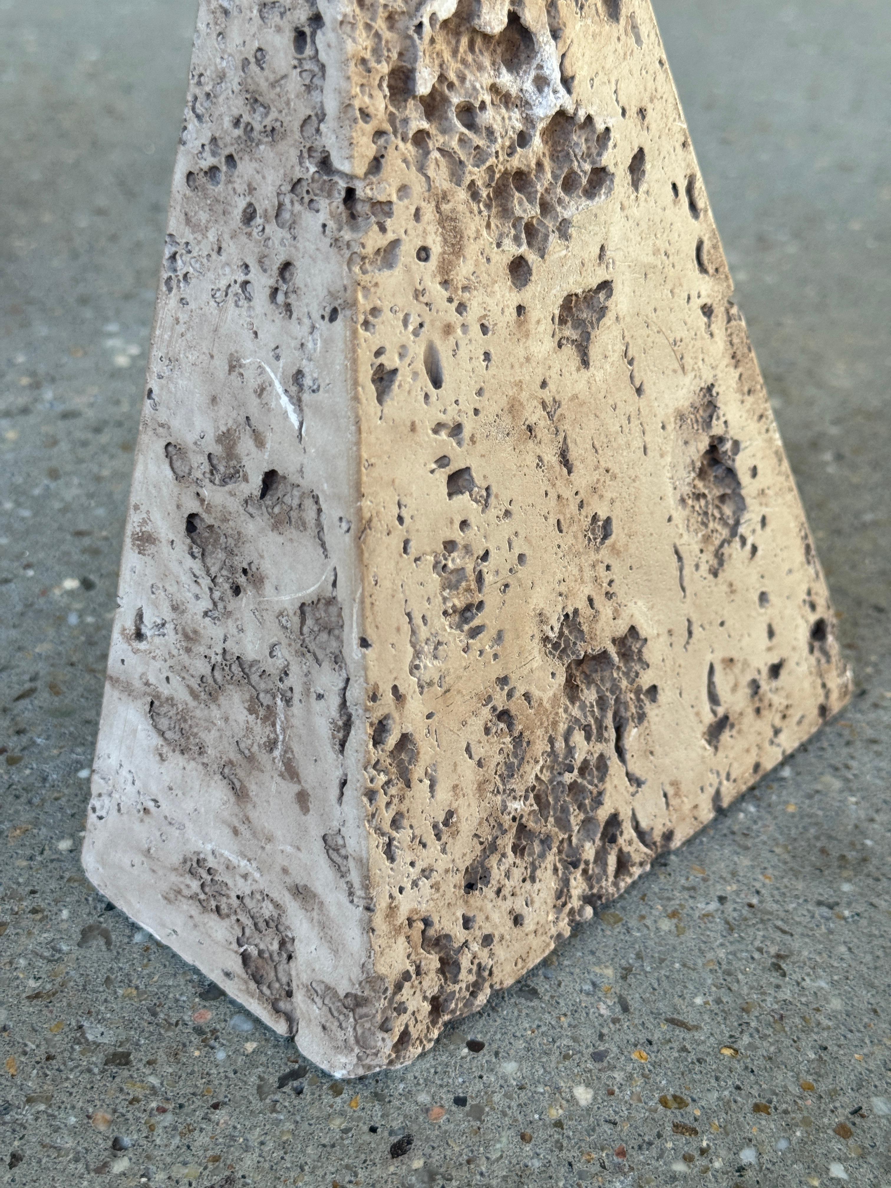 Italienische Travertin-Buchstützen aus der Jahrhundertmitte im Angebot 5