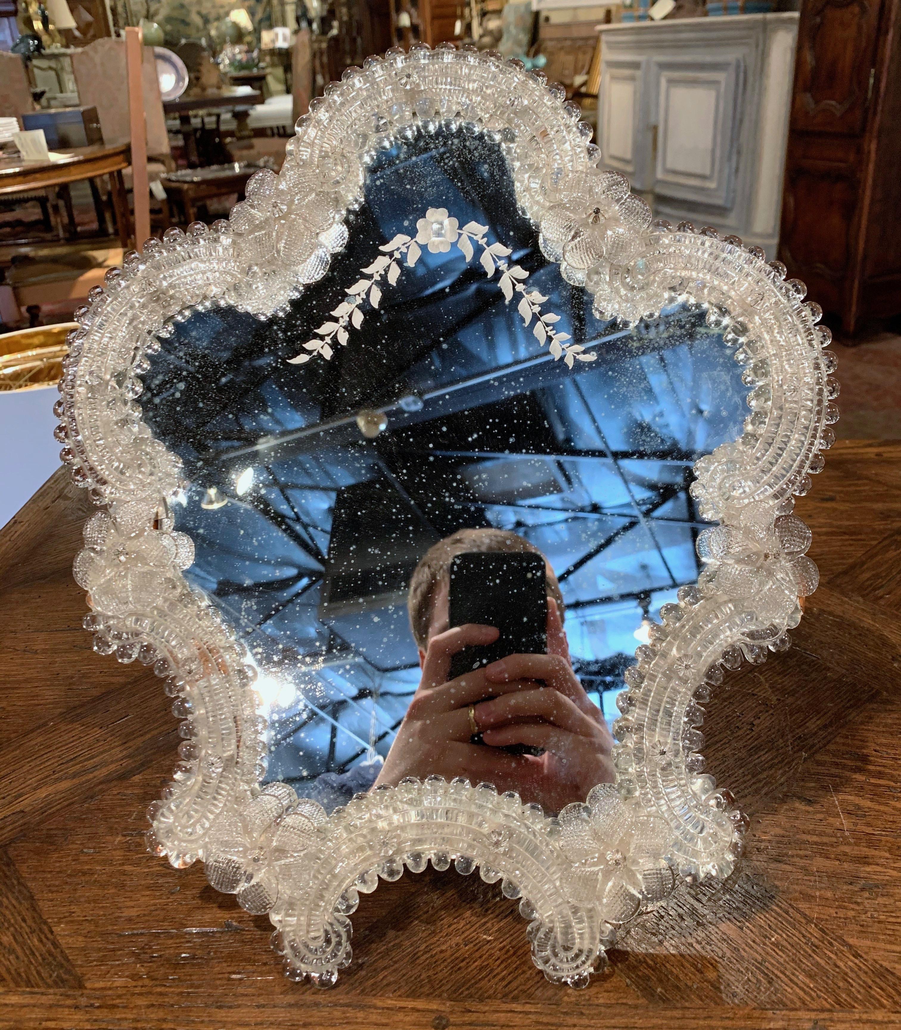 Midcentury Italian Venetian Murano Vanity Table Mirror with Foliage Etching In Excellent Condition In Dallas, TX