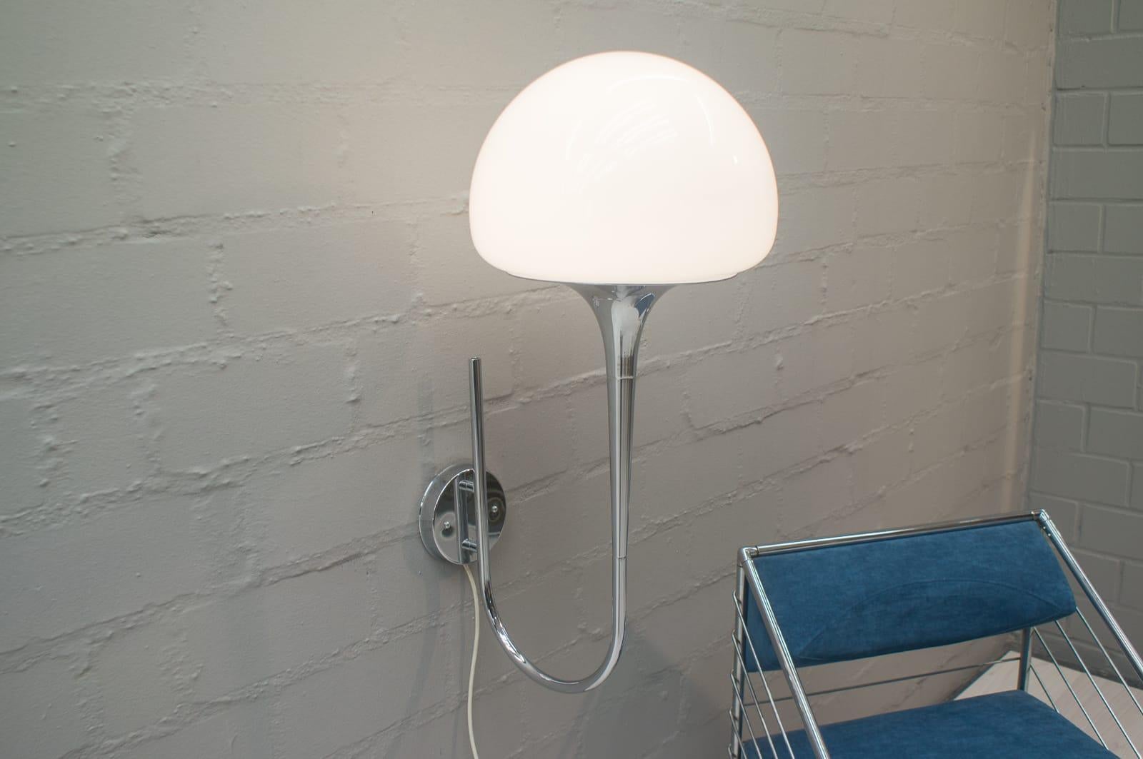 Midcentury Italian Wall Lamp by Goffredo Reggiani for Reggiani, Italy, 1970s In Good Condition For Sale In Nürnberg, Bayern